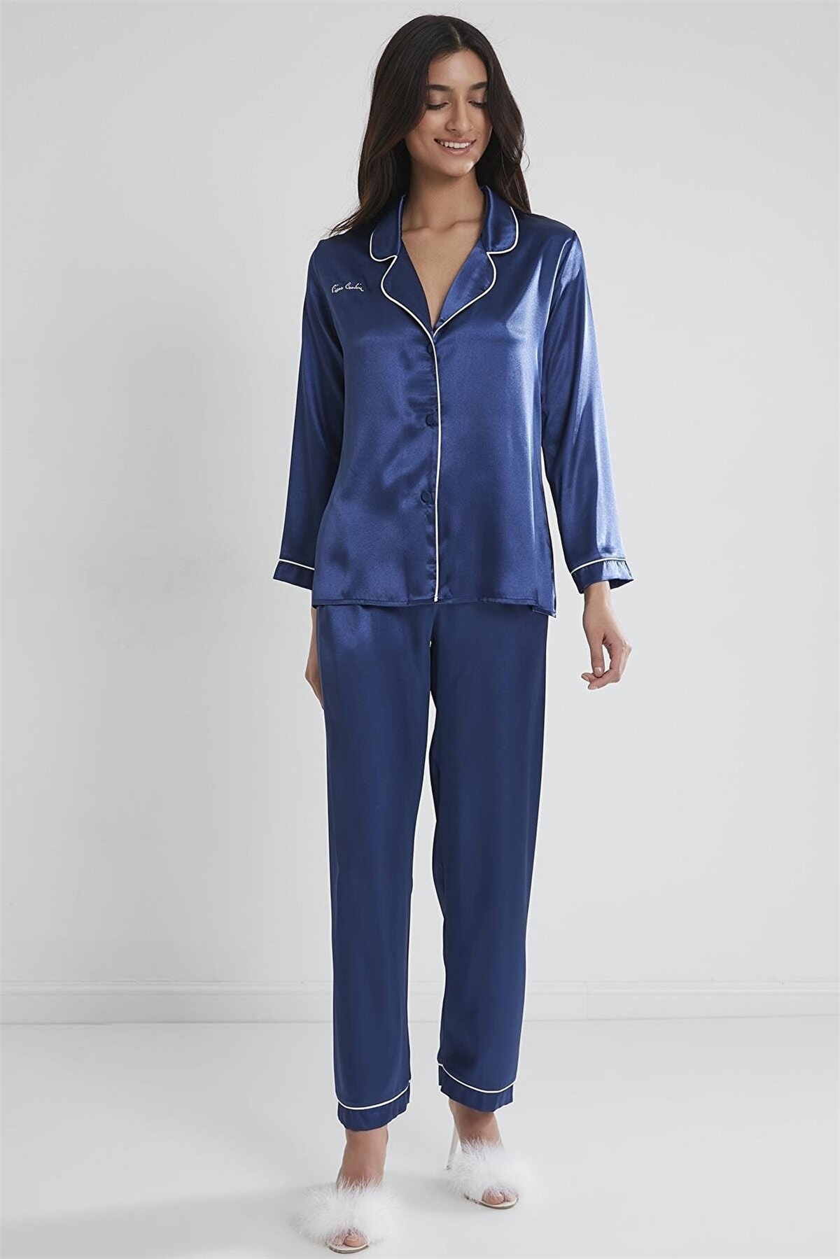 Saten PijamalarPierre Cardin 1200 Kadın Saten Pijama Takımı-Lacivert | Pijamapazari.comPierre Cardin 1200 Kadın Saten Pijama Takımı-Lacivert