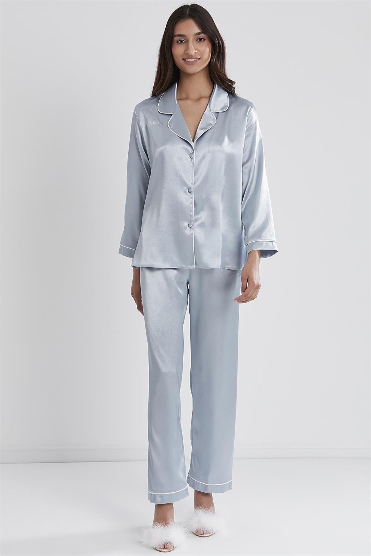 Saten PijamalarPierre Cardin 1200 Kadın Saten Pijama Takımı-Mist | Pijamapazari.comPierre Cardin 1200 Kadın Saten Pijama Takımı-Mist