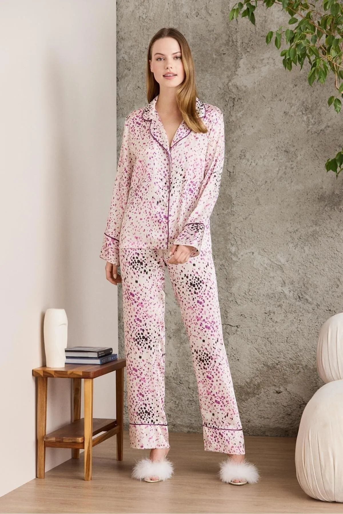 PijamalarPierre Cardin 1240 Kadın Saten Empirme Uzun Kollu Gömlek Pijama Takımı-Violet | Pijamapazari.comPierre Cardin 1240 Kadın Saten Empirme Uzun Kollu Gömlek Pijama Takımı-Violet