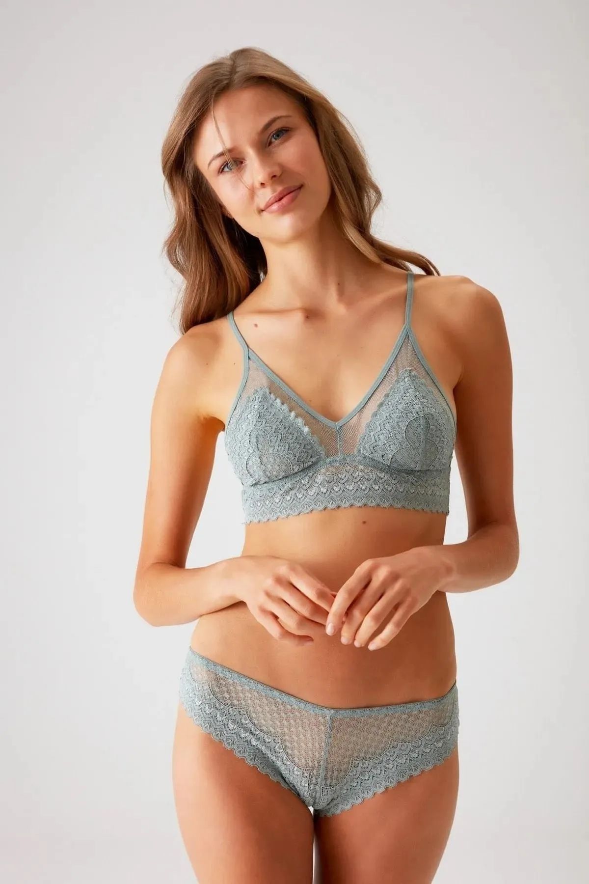 Sütyen & Külot TakımlarPierre Cardin 4834 Kadın Bralet Sütyen Külot Takım-Mint | Pijamapazari.comPierre Cardin 4834 Kadın Bralet Sütyen Külot Takım-Mint