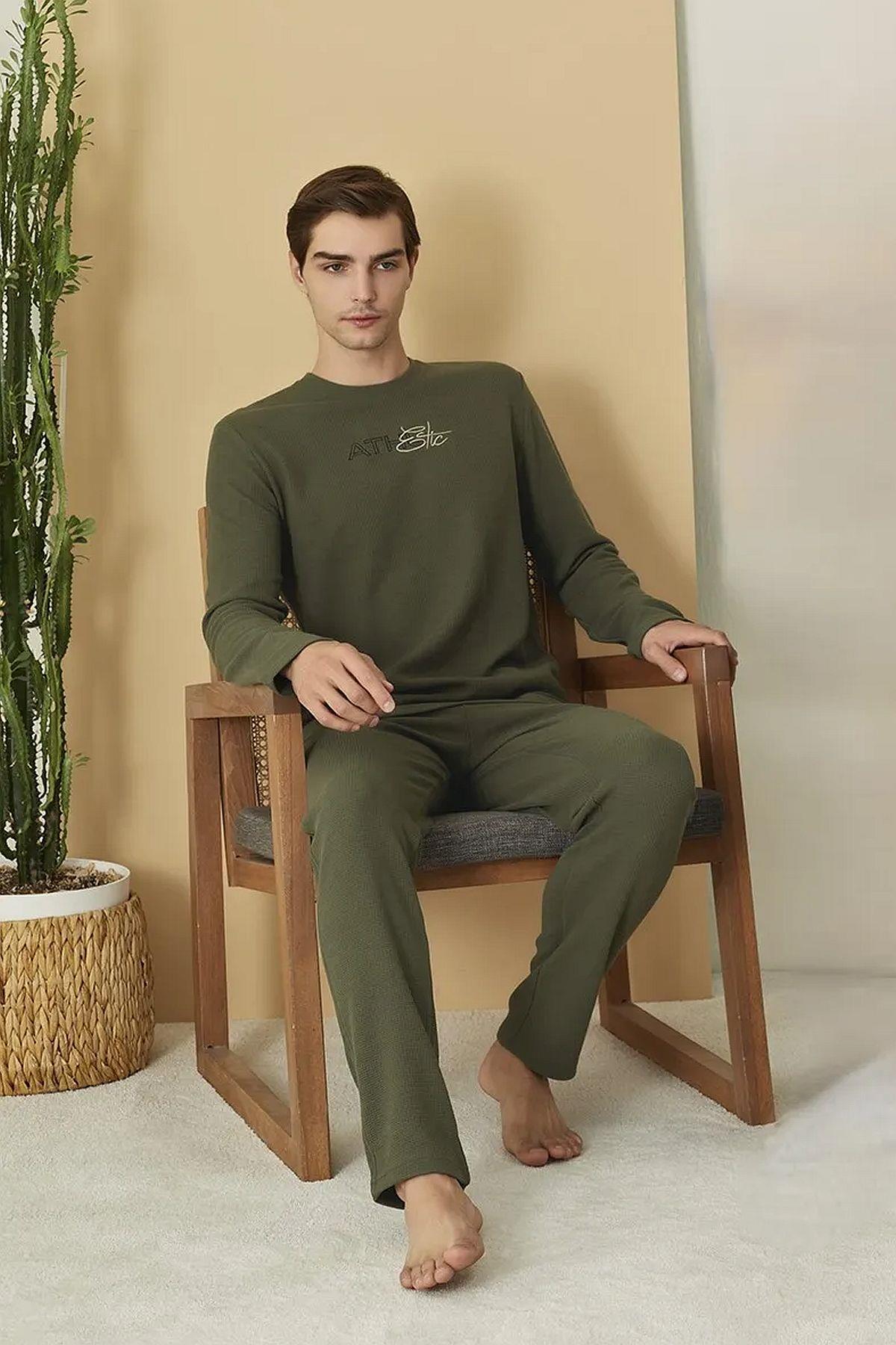 PijamalarPolat 1627 Elitepoint Erkek Uzun Kollu Bisiklet Yaka Pijama Takımı-Haki | Pijamapazari.comPolat 1627 Elitepoint Erkek Uzun Kollu Bisiklet Yaka Pijama Takımı-Haki