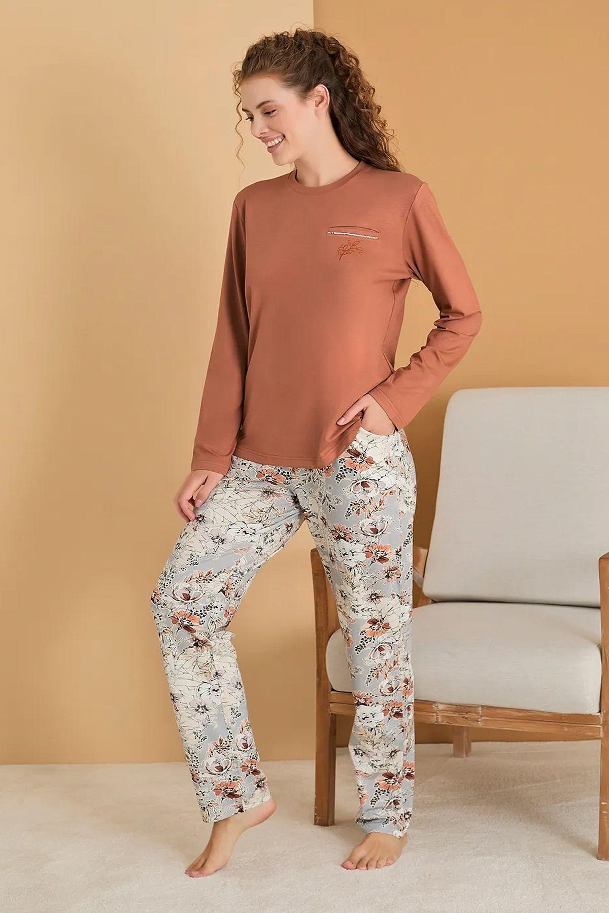 PijamalarPolat 3122 Rozalinda Kadın Bisiklet Yaka Uzun Kollu Pijama Takımı-Kiremit | Pijamapazari.comPolat 3122 Rozalinda Kadın Bisiklet Yaka Uzun Kollu Pijama Takımı-Kiremit