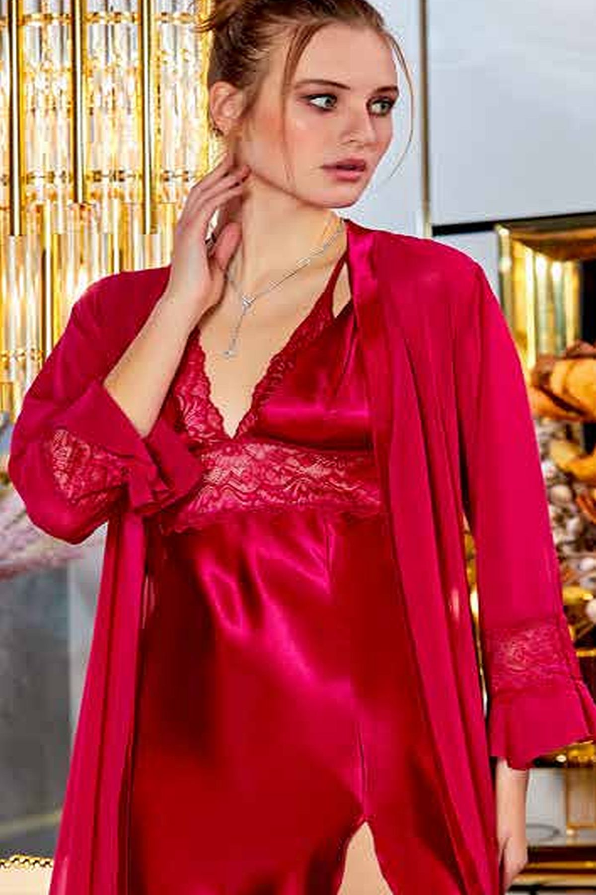 Saten Gecelik & Sabahlık TakımlarSaten Gecelik Sabahlık Takım