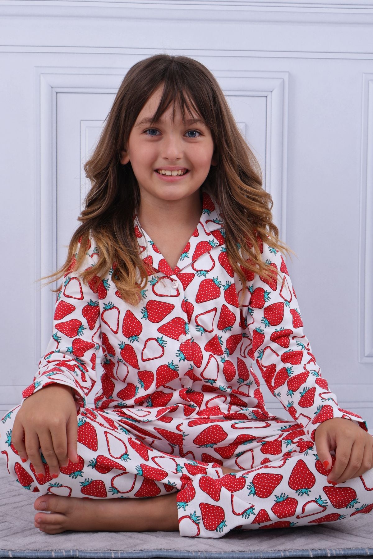 Uyku GiyimTiril Tiril 101 Kız Çocuk Uzun Kollu Gömlek Pijama Takım-Kırmızı | Pijamapazari.comTiril Tiril 101 Kız Çocuk Uzun Kollu Gömlek Pijama Takım-Kırmızı
