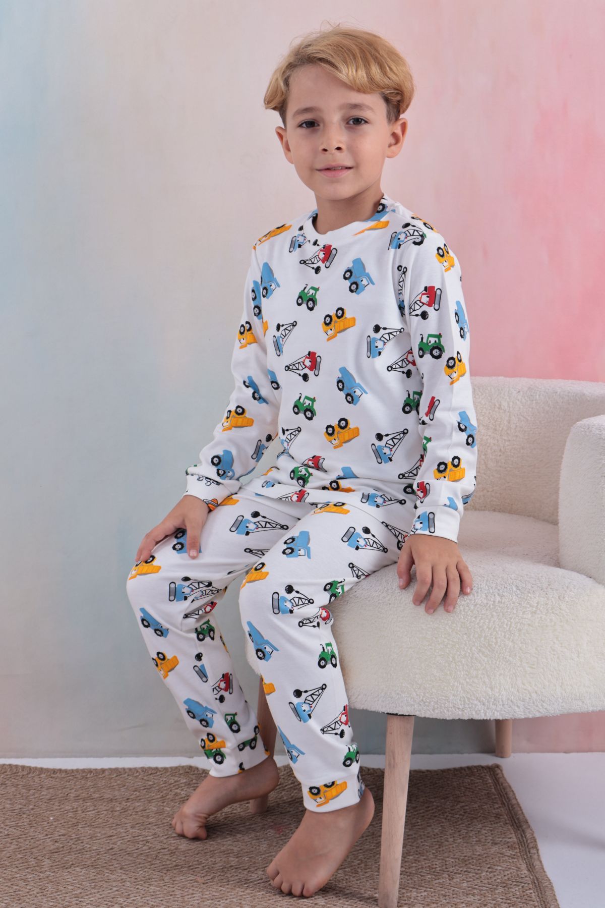PijamalarTiril Tiril 108 Erkek Çocuk Uzun Kollu Bisiklet Yaka Pijama Takım-Beyaz | Pijamapazari.comTiril Tiril 108 Erkek Çocuk Uzun Kollu Bisiklet Yaka Pijama Takım-Beyaz