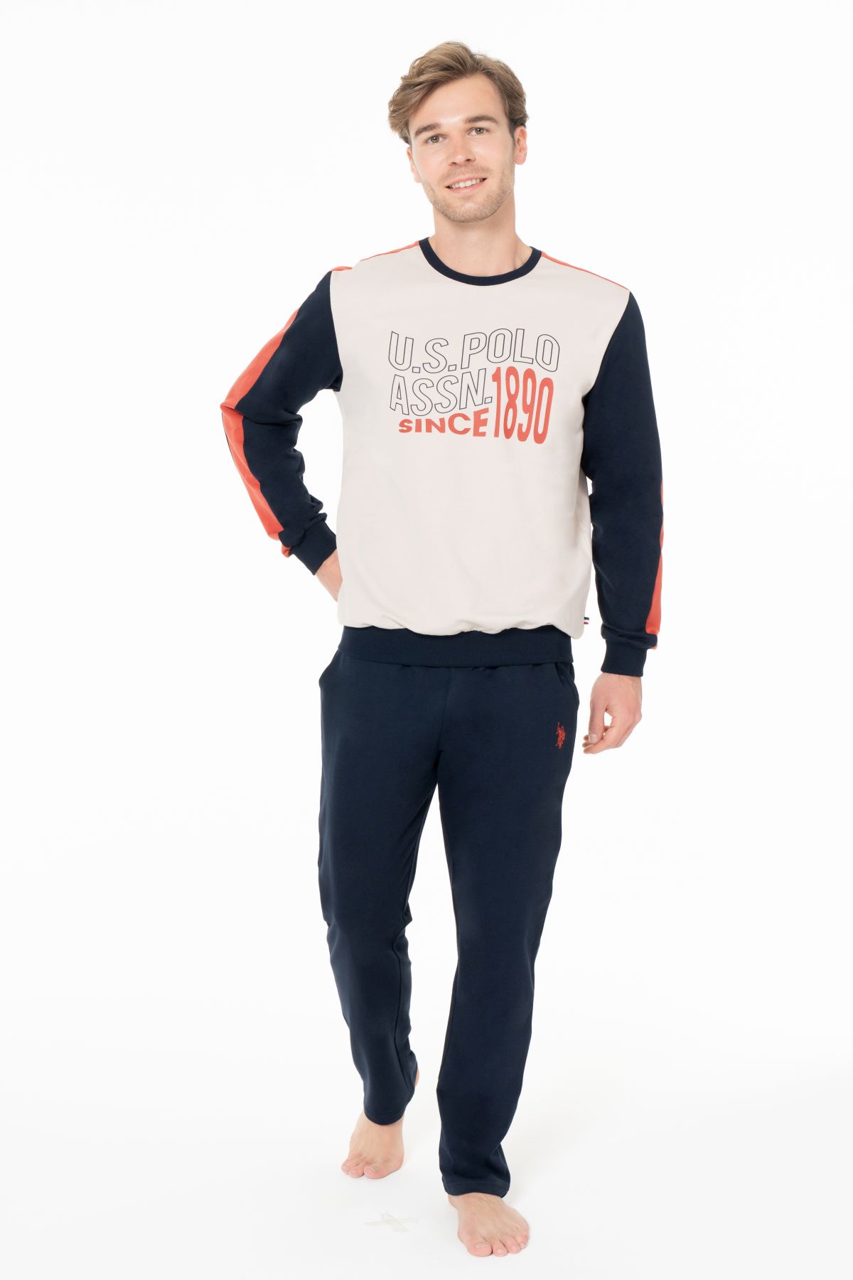 Eşofman TakımlarıU.s Polo Assn. 18939 Erkek Uzun Kollu Bisiklet Yaka Rahat Ev Giyim-Bej | Pijamapazari.comU.s Polo Assn. 18939 Erkek Uzun Kollu Bisiklet Yaka Rahat Ev Giyim-Bej