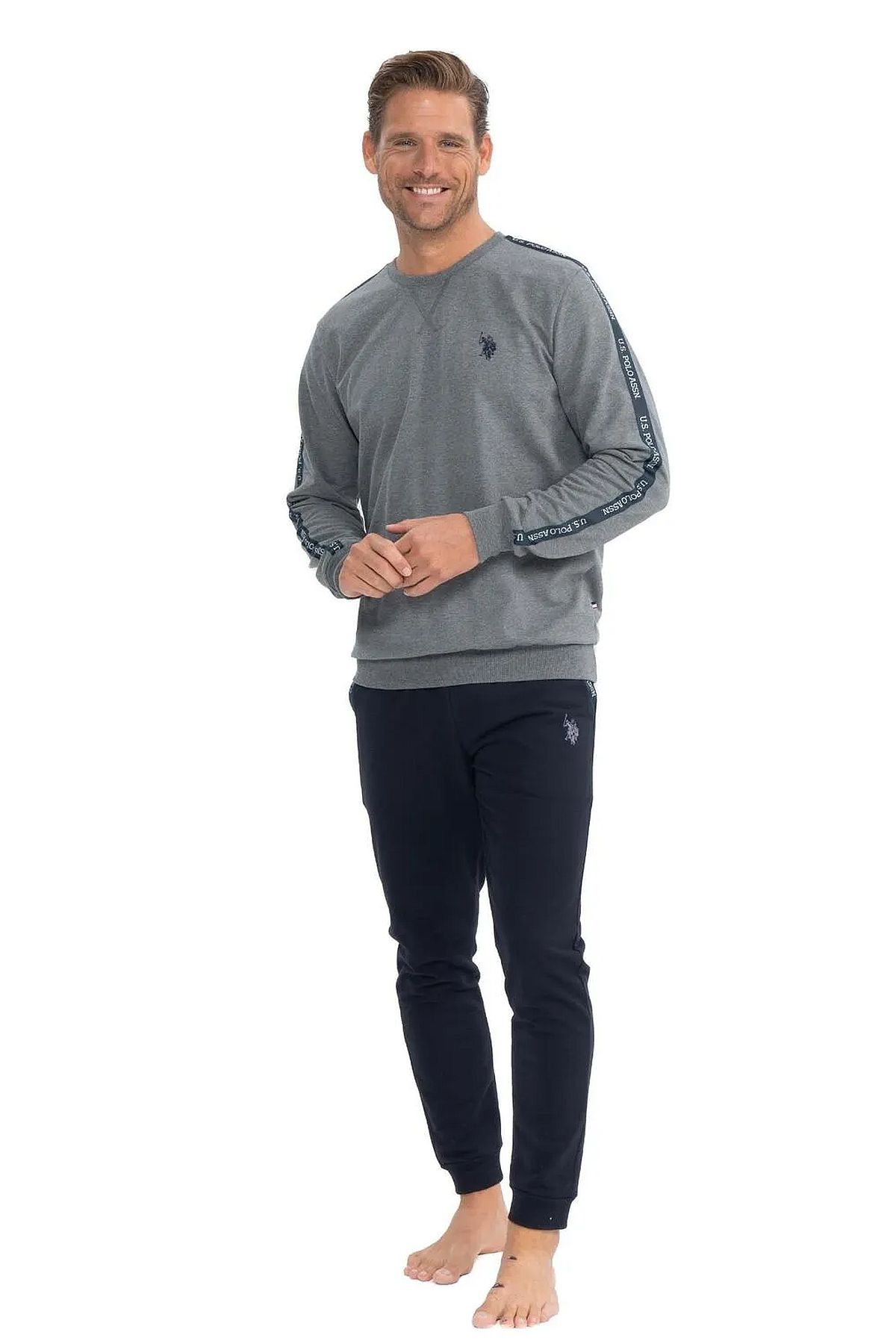 Eşofman TakımlarU.s Polo Assn. 18814 Erkek Uzun Kollu Yuvarlak Yaka Paçası Lastikli Rahat Ev Giyim-Antrasitmelanj | Pijamapazari.comU.s Polo Assn. 18814 Erkek Uzun Kollu Yuvarlak Yaka Paçası Lastikli Rahat Ev Giyim-Antrasitmelanj