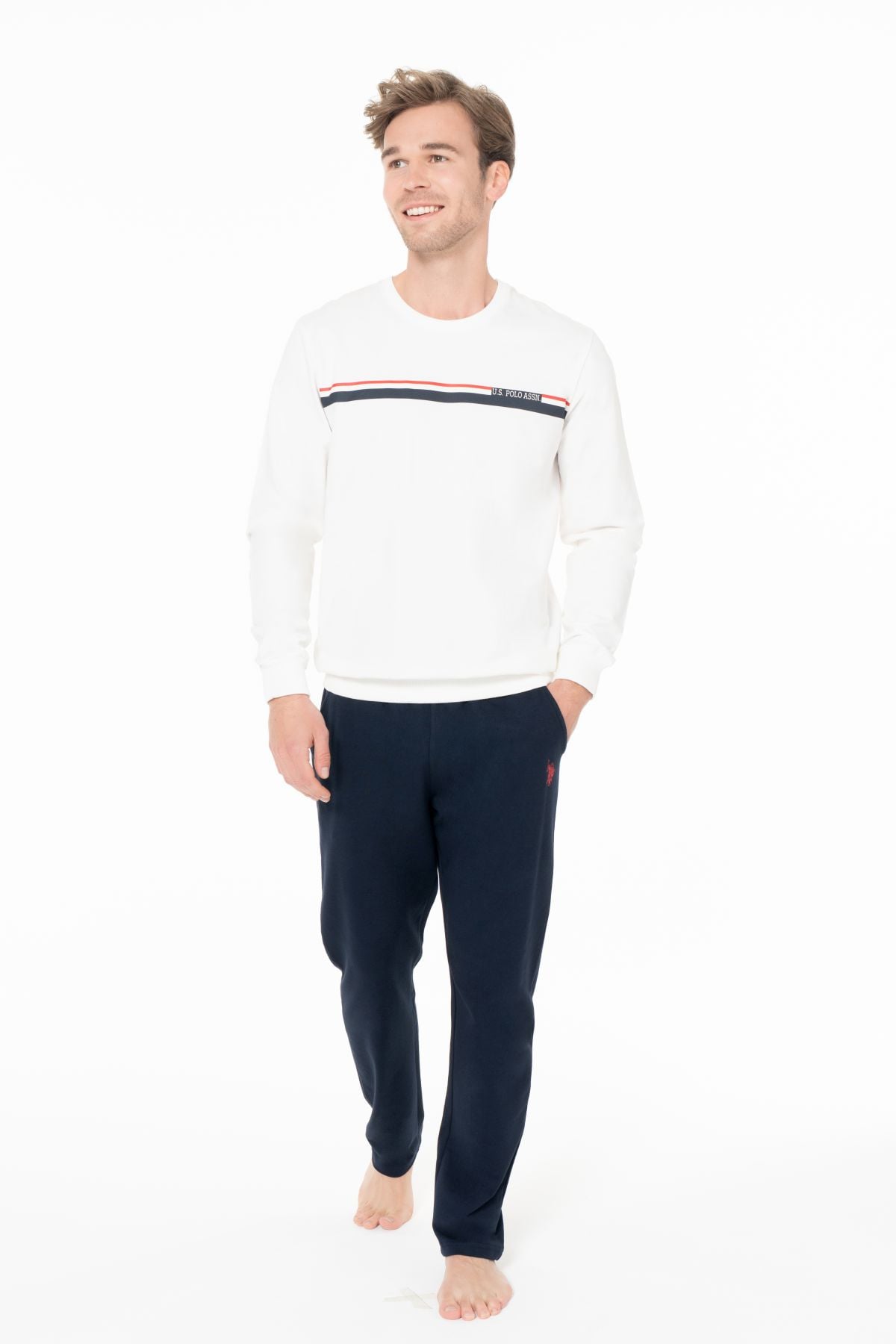 Eşofman TakımlarıU.s Polo Assn. 18925B Erkek Büyük Beden Uzun Kollu Bisiklet Yaka Rahat Ev Giyim-Ekru | Pijamapazari.comU.s Polo Assn. 18925B Erkek Büyük Beden Uzun Kollu Bisiklet Yaka Rahat Ev Giyim-Ekru