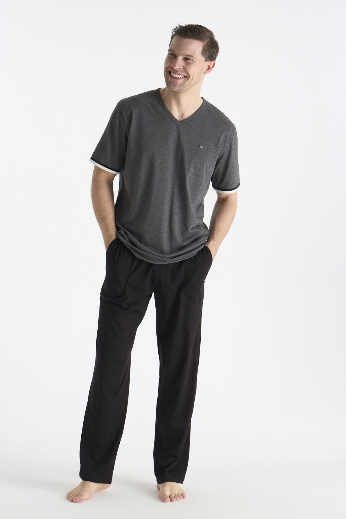 PijamalarU.s Polo Assn. 19041 Erkek Kısa Kollu V Yaka Pijama Takımı-Gri | Pijamapazari.comU.s Polo Assn. 19041 Erkek Kısa Kollu V Yaka Pijama Takımı-Gri