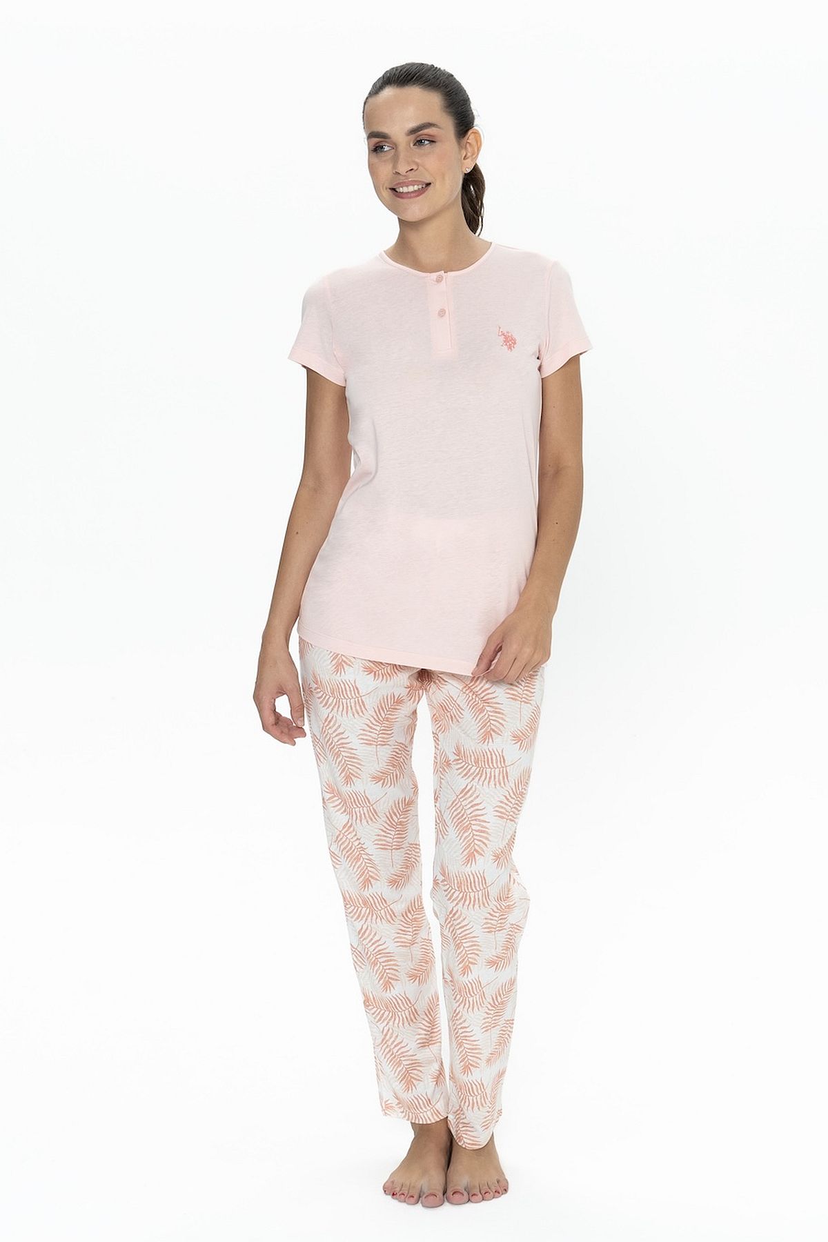 PijamalarU.s Polo Assn. 20088 Kadın Kısa Kollu Yakası Yarım Düğmeli Pijama Takımı-Somon | Pijamapazari.comU.s Polo Assn. 20088 Kadın Kısa Kollu Yakası Yarım Düğmeli Pijama Takımı-Somon