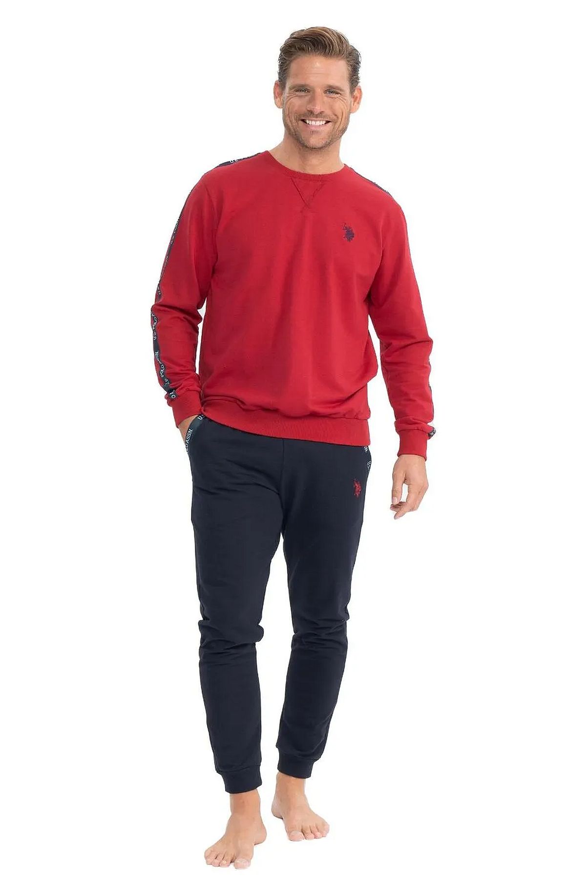 Eşofman TakımlarU.s Polo Assn. 18814 Erkek Uzun Kollu Yuvarlak Yaka Paçası Lastikli Rahat Ev Giyim-Bordo | Pijamapazari.comU.s Polo Assn. 18814 Erkek Uzun Kollu Yuvarlak Yaka Paçası Lastikli Rahat Ev Giyim-Bordo