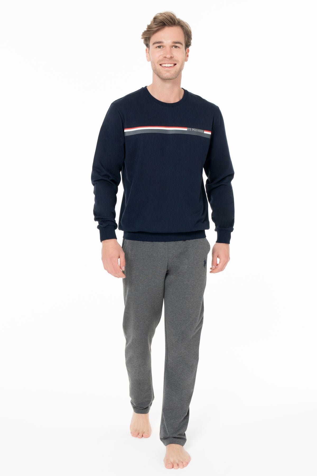 Eşofman TakımlarıU.s Polo Assn. 18925B Erkek Büyük Beden Uzun Kollu Bisiklet Yaka Rahat Ev Giyim-Lacivert | Pijamapazari.comU.s Polo Assn. 18925B Erkek Büyük Beden Uzun Kollu Bisiklet Yaka Rahat Ev Giyim-Lacivert