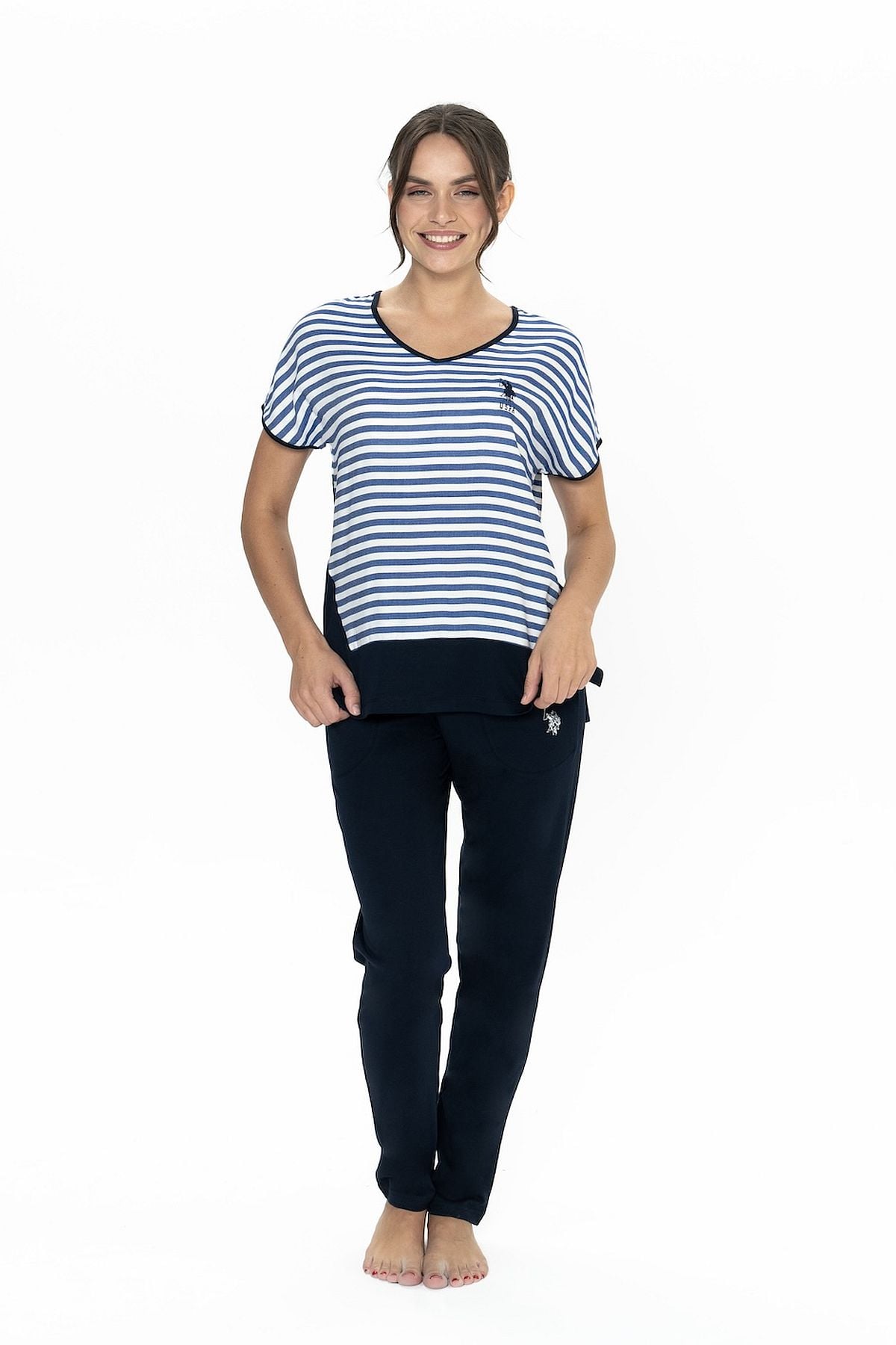 PijamalarU.s Polo Assn. 20033 Kadın Kısa Kollu Bisiklet Yaka Şortlu Pijama Takımı-Lacivert | Pijamapazari.comU.s Polo Assn. 20033 Kadın Kısa Kollu Bisiklet Yaka Şortlu Pijama Takımı-Lacivert