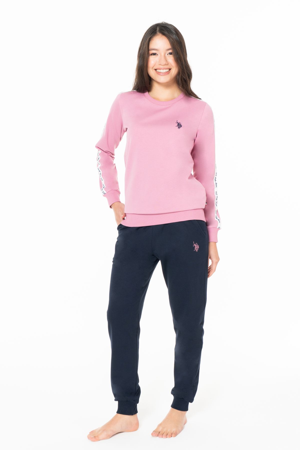 Eşofman TakımlarıU.s Polo Assn. 20120 Kadın Uzun Kollu Bisiklet Yaka Paçası Bantlı Rahat Ev Giyim-Lila | Pijamapazari.comU.s Polo Assn. 20120 Kadın Uzun Kollu Bisiklet Yaka Paçası Bantlı Rahat Ev Giyim-Lila