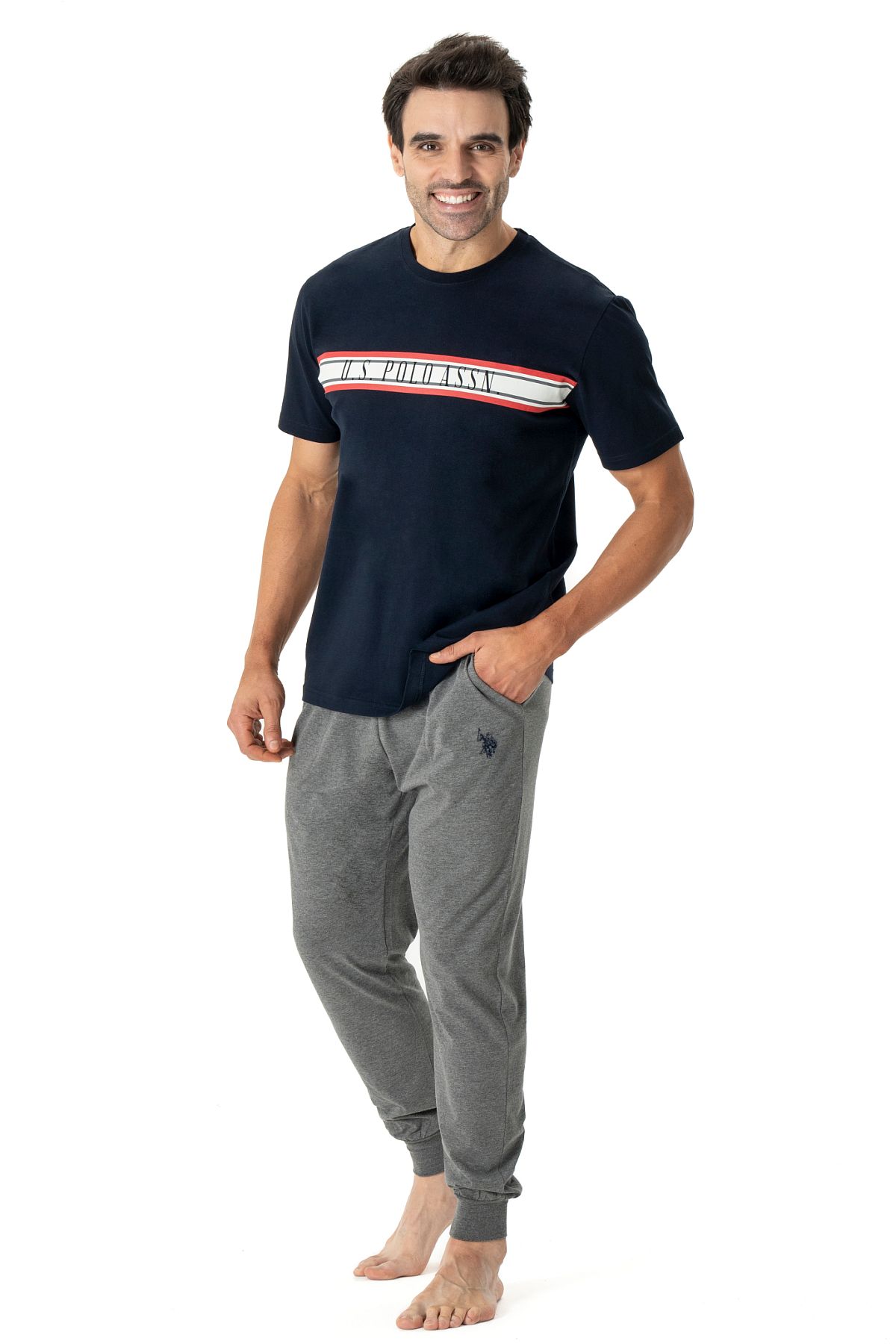 PijamalarU.s Polo Assn. 18788 Erkek Kısa Kollu Paçası Bantlı Pijama Takımı-Lacivert | Pijamapazari.comU.s Polo Assn. 18788 Erkek Kısa Kollu Paçası Bantlı Pijama Takımı-Lacivert