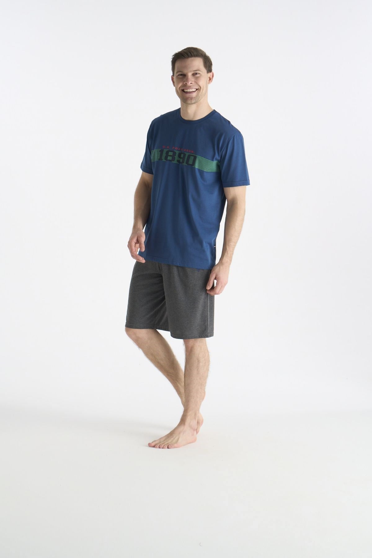 PijamalarU.s Polo Assn. 19019B Erkek Kısa Kollu Bisiklet Yaka Şortlu Pijama Takımı-Lacivert | Pijamapazari.comU.s Polo Assn. 19019B Erkek Kısa Kollu Bisiklet Yaka Şortlu Pijama Takımı-Lacivert