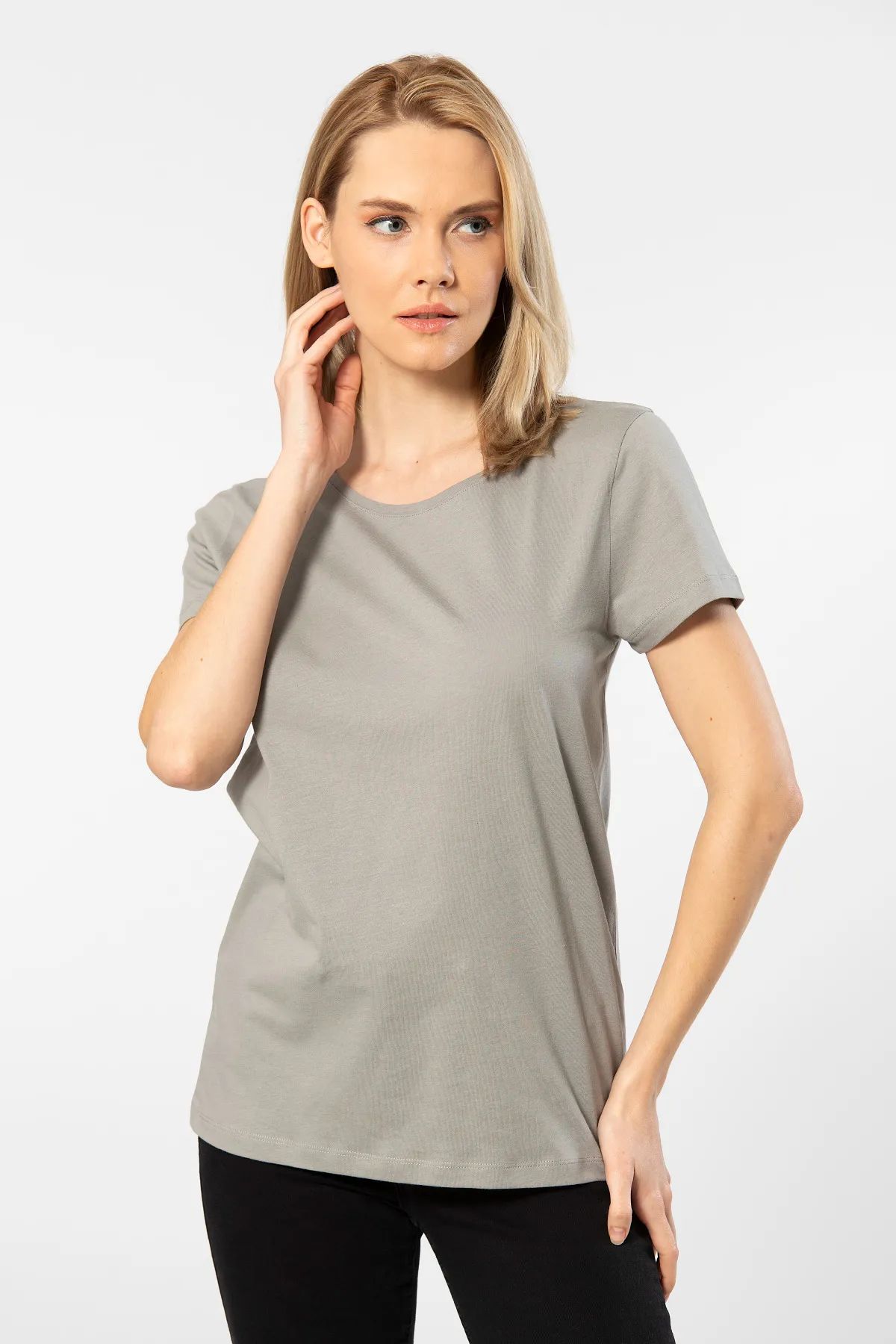 T-ShirtWTSHIRT LONDON Kadın Kısa Kollu Bisiklet Yaka Basic T-shirt-Gri | Pijamapazari.comWTSHIRT LONDON Kadın Kısa Kollu Bisiklet Yaka Basic T-shirt-Gri