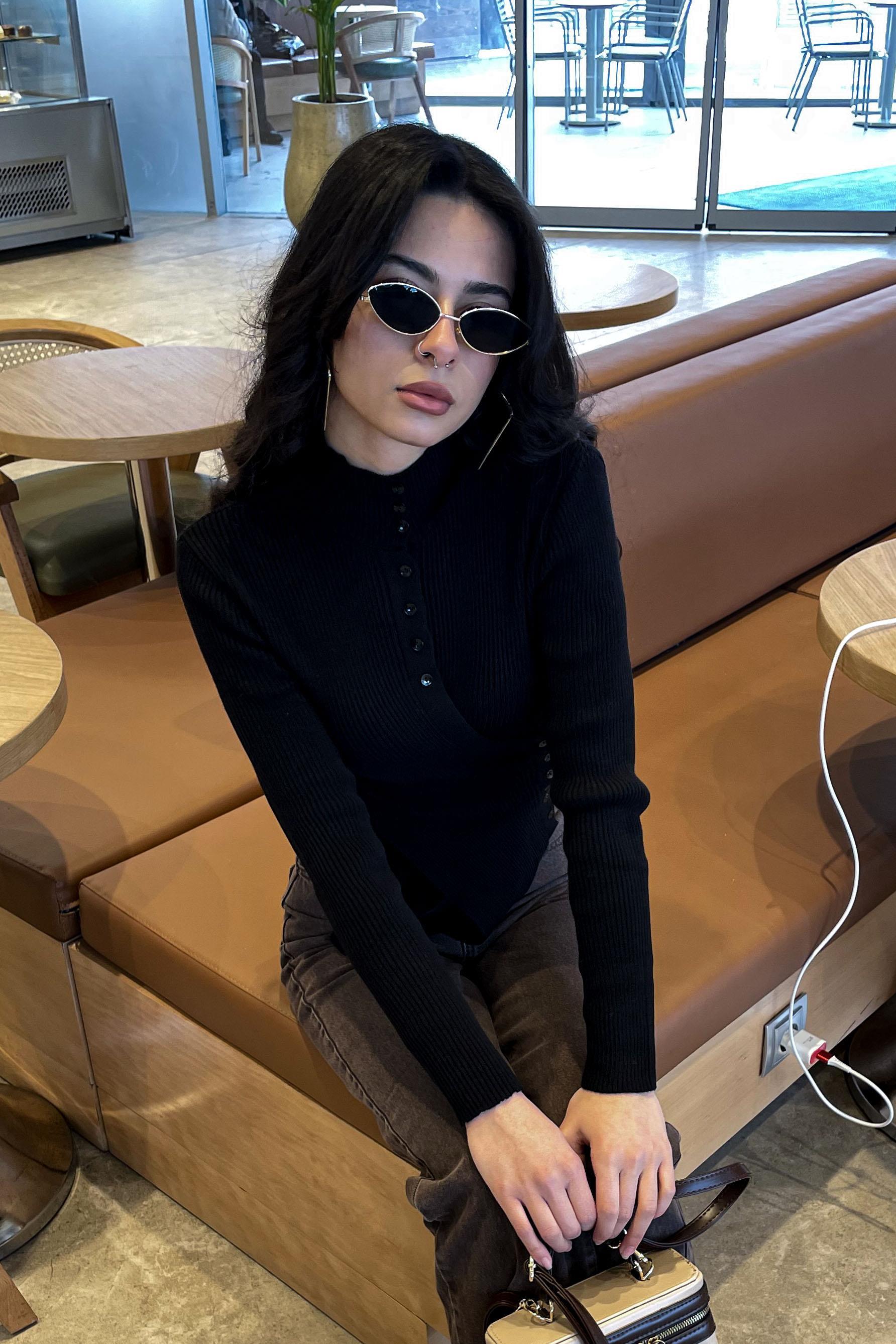 Noa Noa Yaka Ve Bel Düğme Detay Kazak - Siyah SİYAH