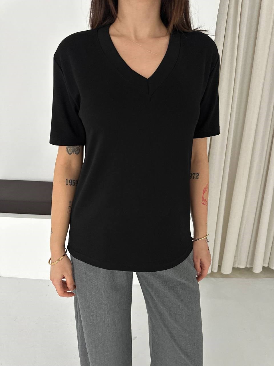 V Yaka Basic T-Shırt-Siyah SİYAH