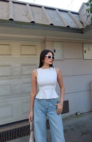 Dalgıç Kumaş Volanlı Sıfır Kol Bluz-Ekru EKRU