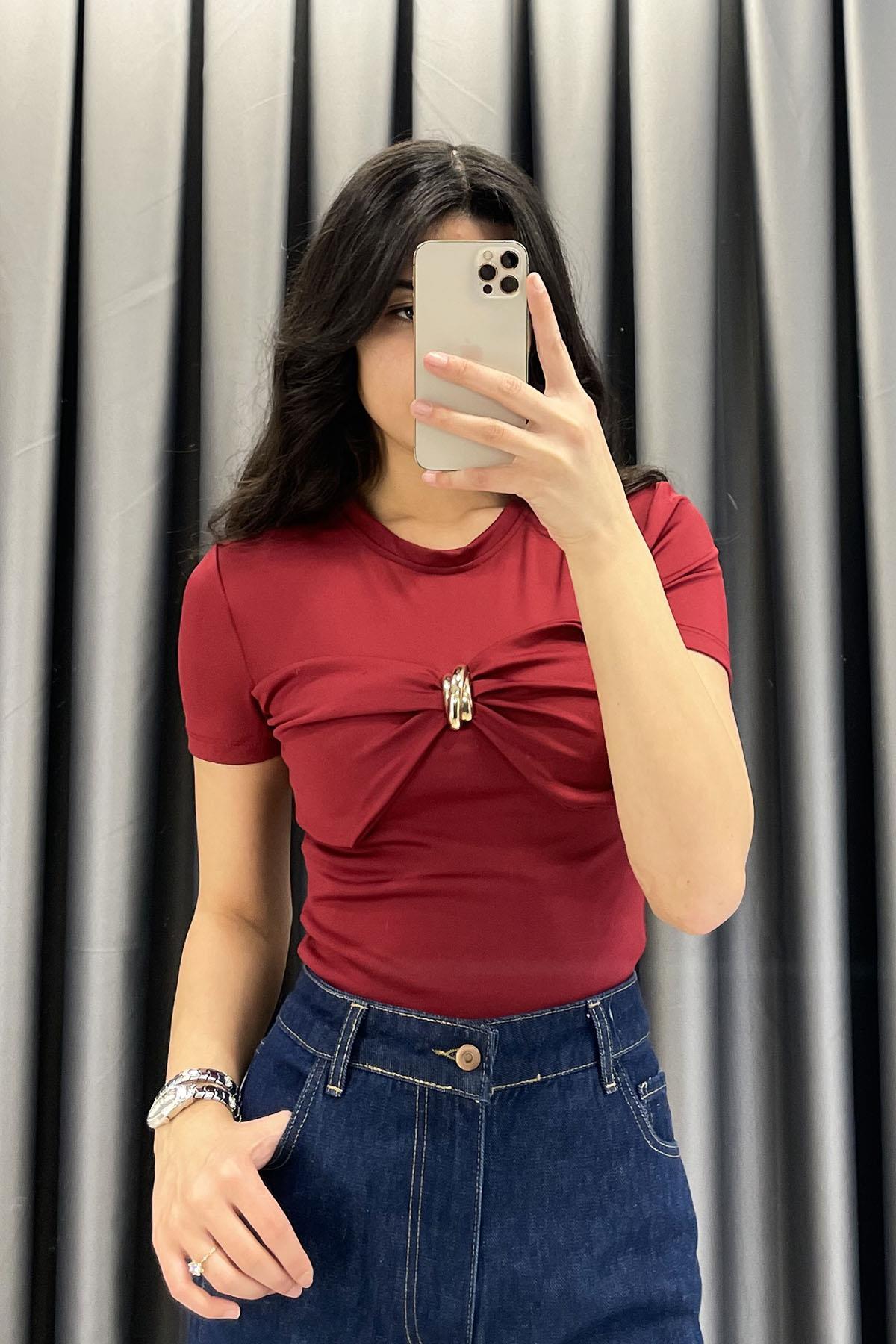 Göğüs Kurdale Detay Tokalı Bluz - Bordo BORDO