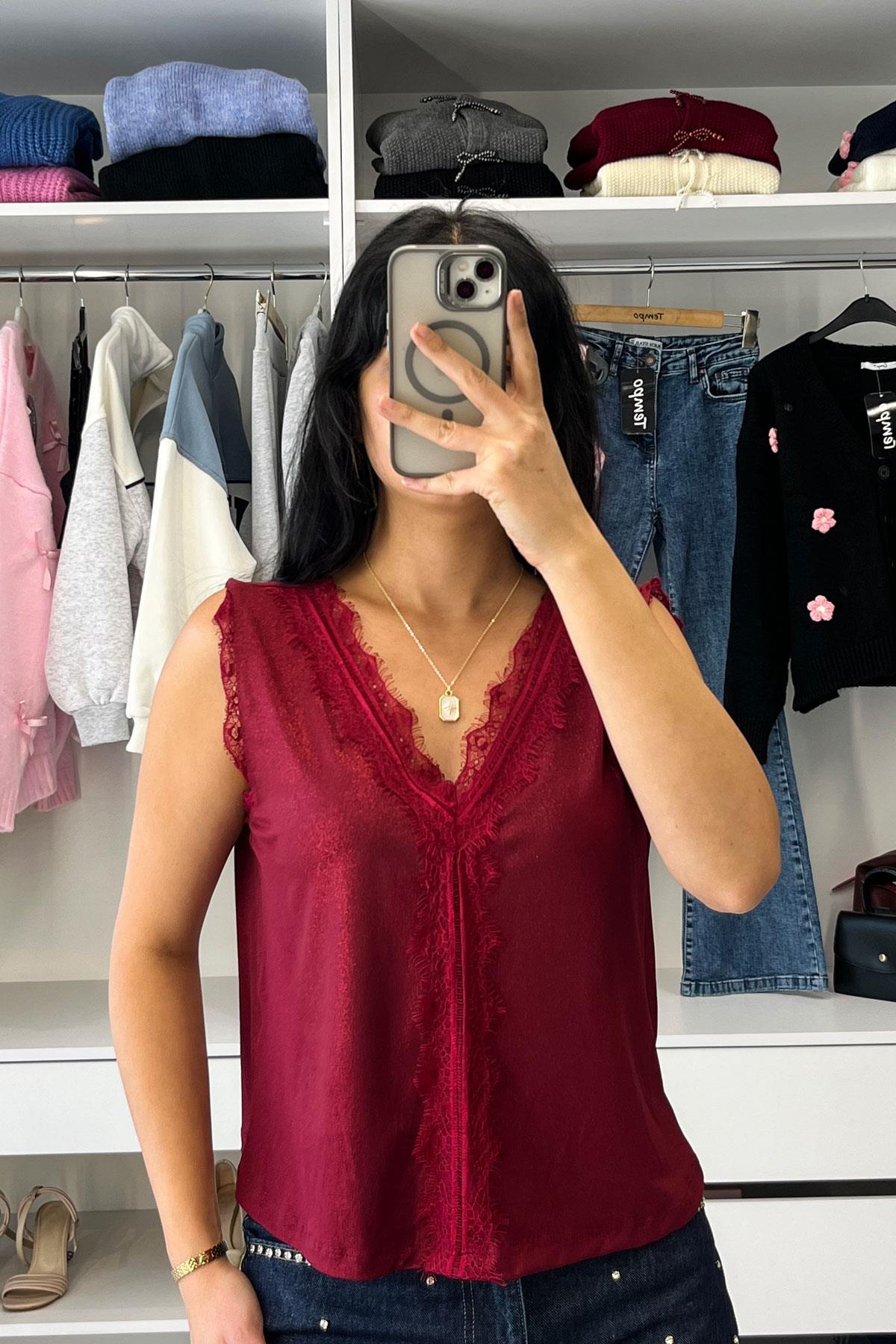 Kalın Askılı Dantel Detaylı Şık Bluz - Bordo BORDO