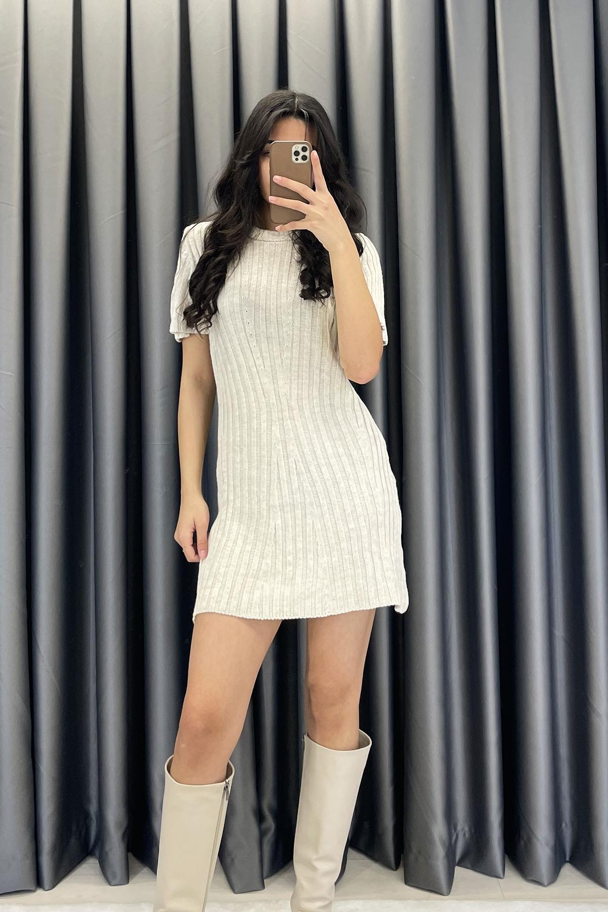 Kısa Kol Fitilli Elbise - Taş TAŞ