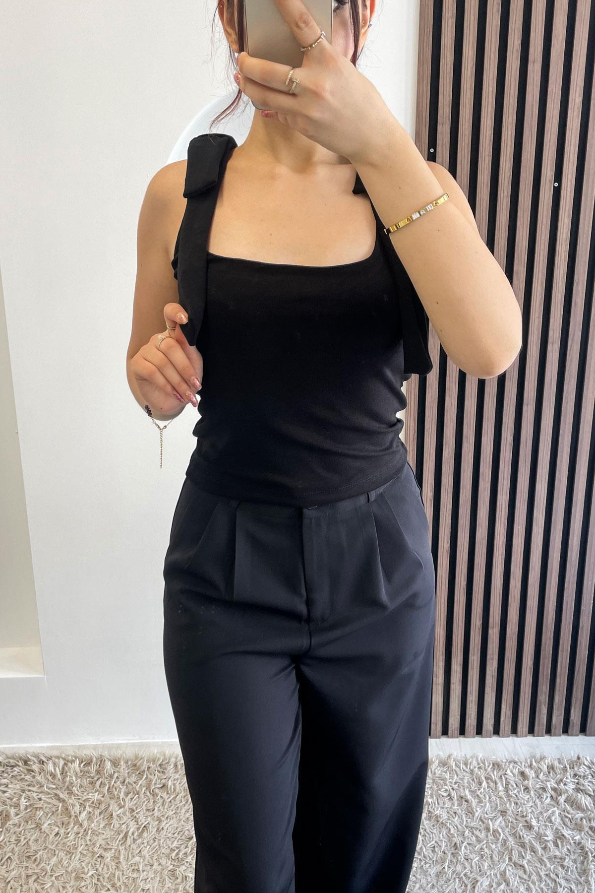 Omuz Fiyonk Detay Crop-Siyah SİYAH
