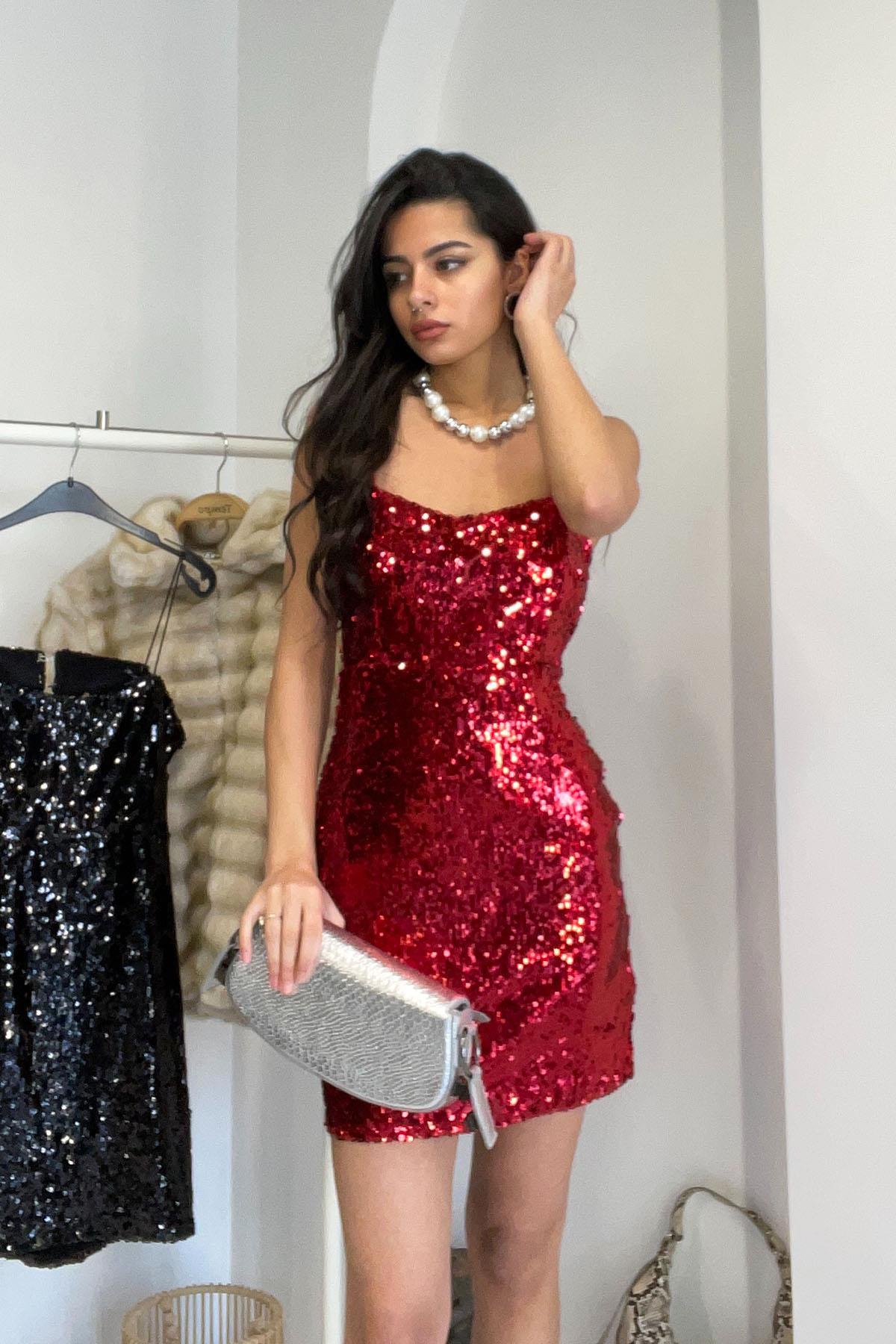 Pullu Gloplu Kısa Elbise - Kırmızı KIRMIZI