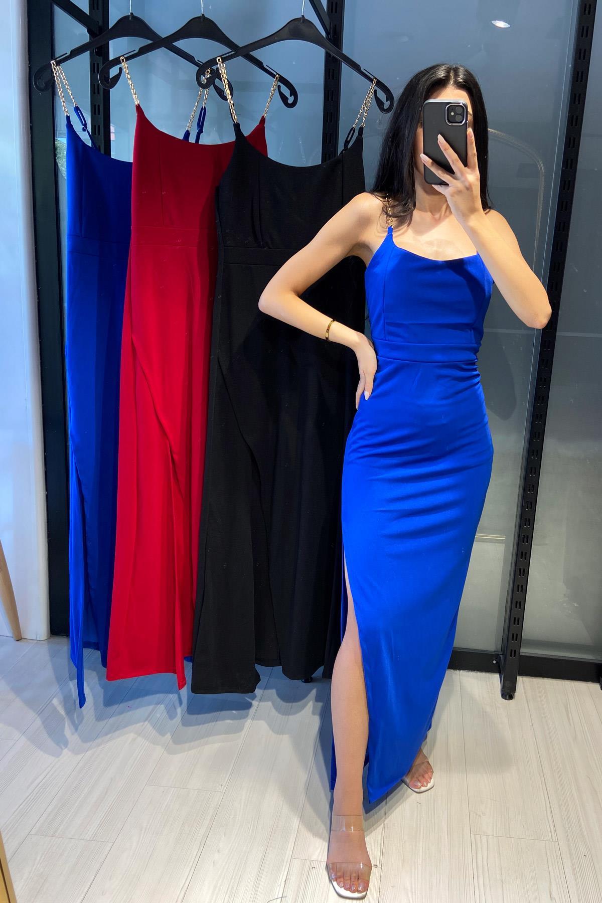 Zincir Askılı Yan Yırtmaçlı Elbise - Saks SAKS