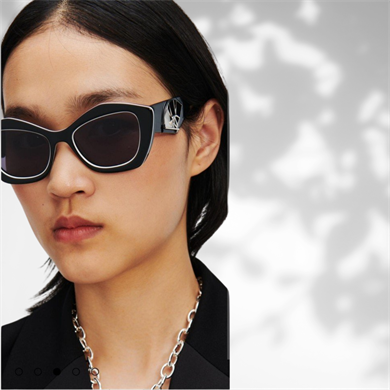 Karl LagerfeldKadın Güneş GözlüğüKarl KL6127S 006 52/18/140 G