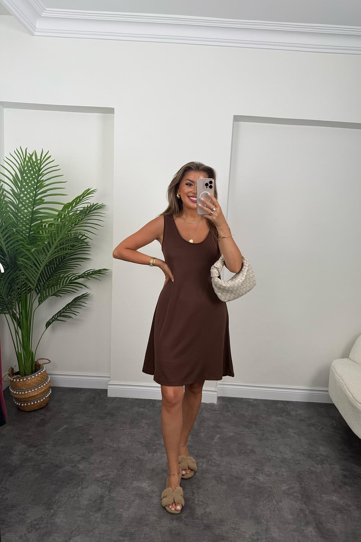 1. Sınıf Kalite Pike Modal Kumaş Sıfır Kol Basic Elbise Acı Kahve