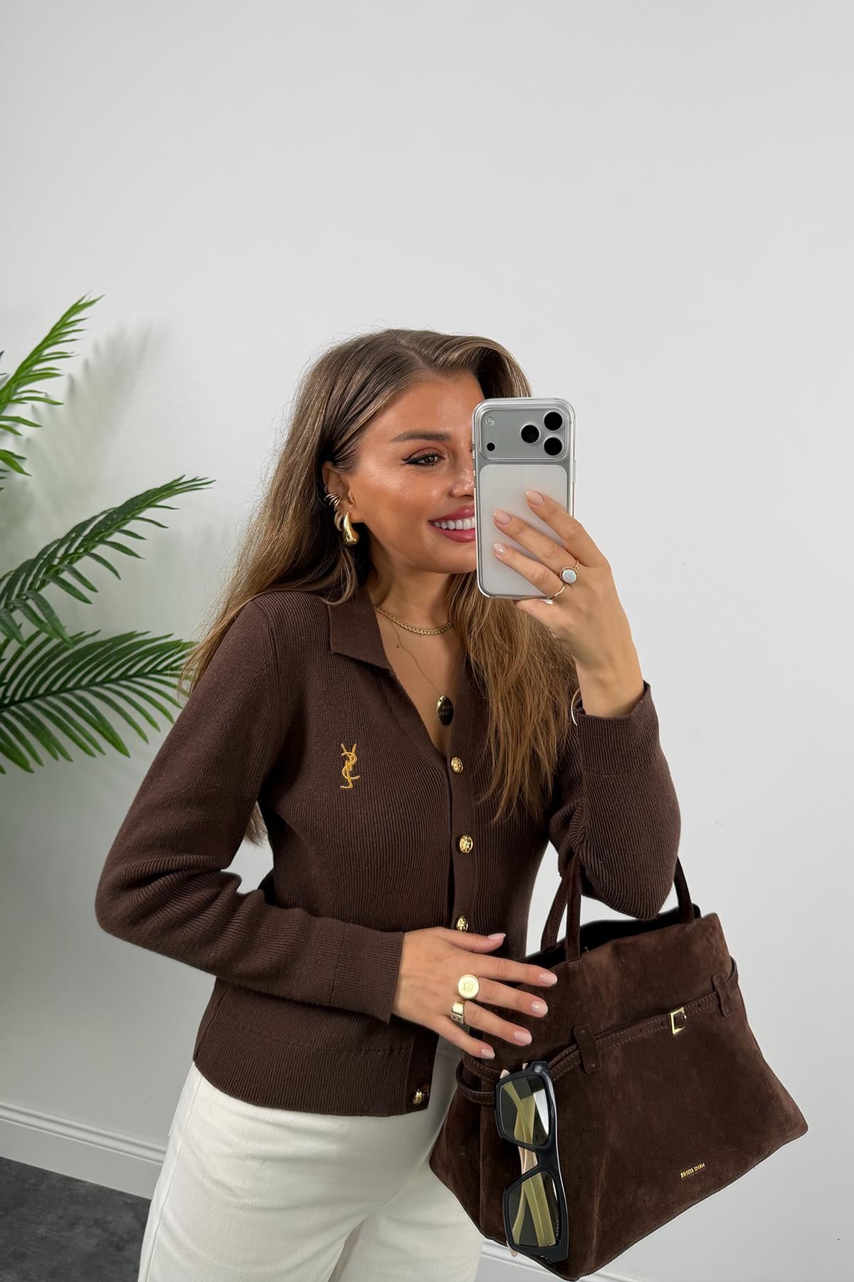 1. Sınıf Kalite Marka Model Gold Nakışlı Hırka Kahverengi