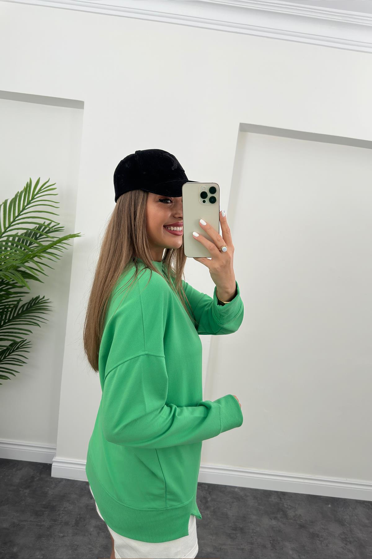 1. Sınıf Kalite Basic Sweat Yeşil