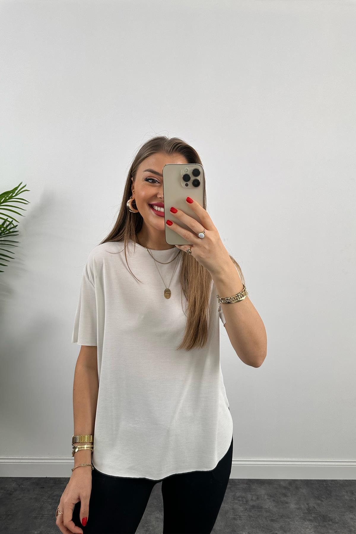 1. Sınıf Kalite Modal Kumaş Oysh Basic Tshirt Ekru 
