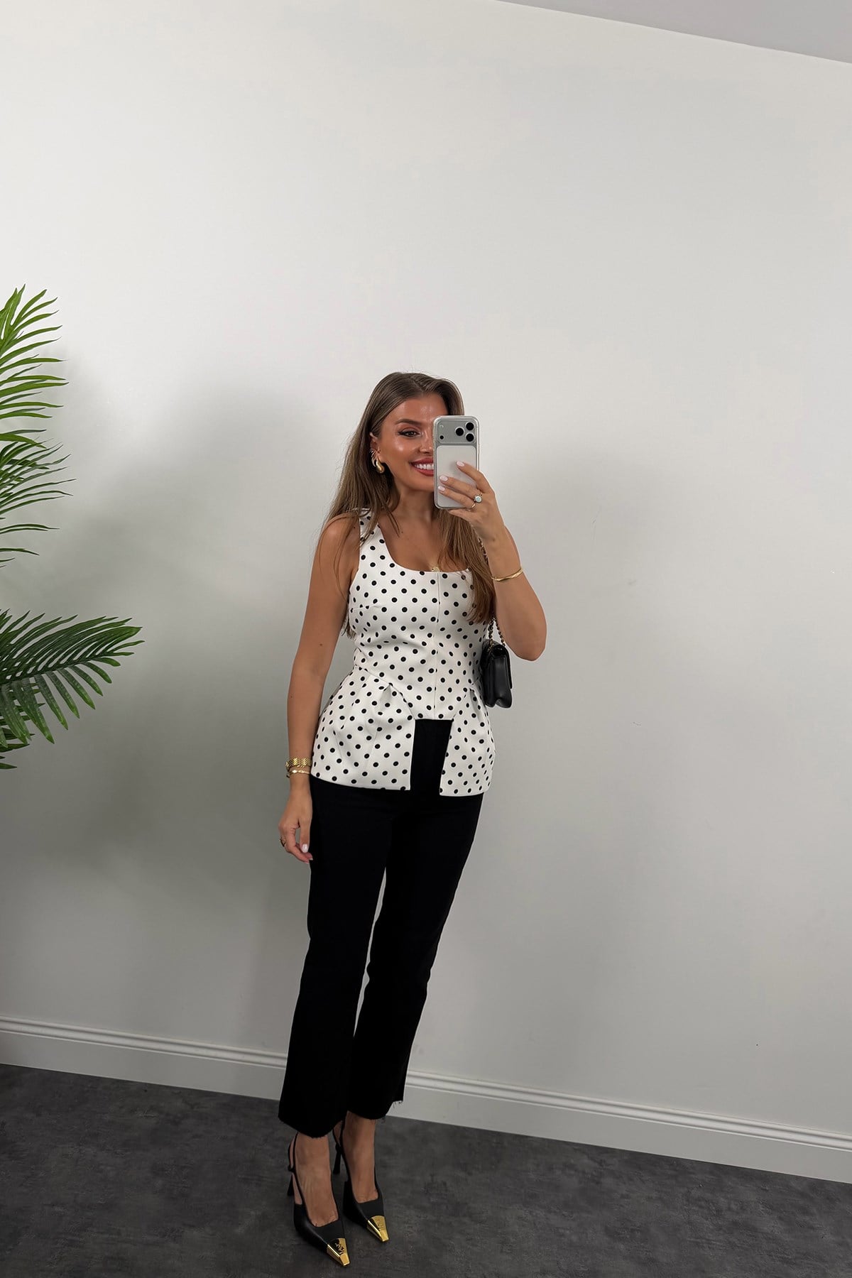 Double Kumaş Puantiyeli Kare Yak Peplum Bluz Beyaz