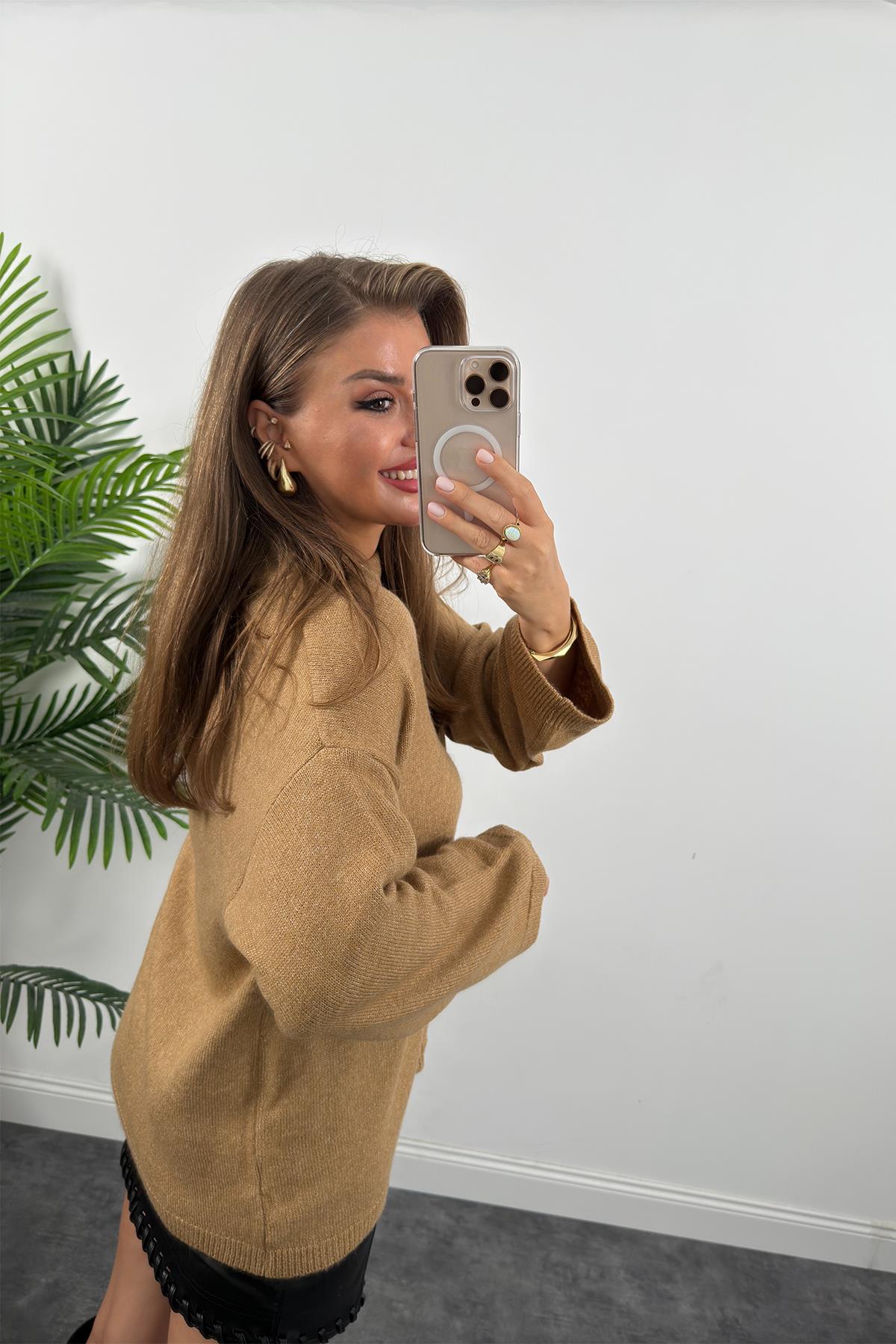 Geniş Kol Basic Yumoş Salaş Kazak Camel