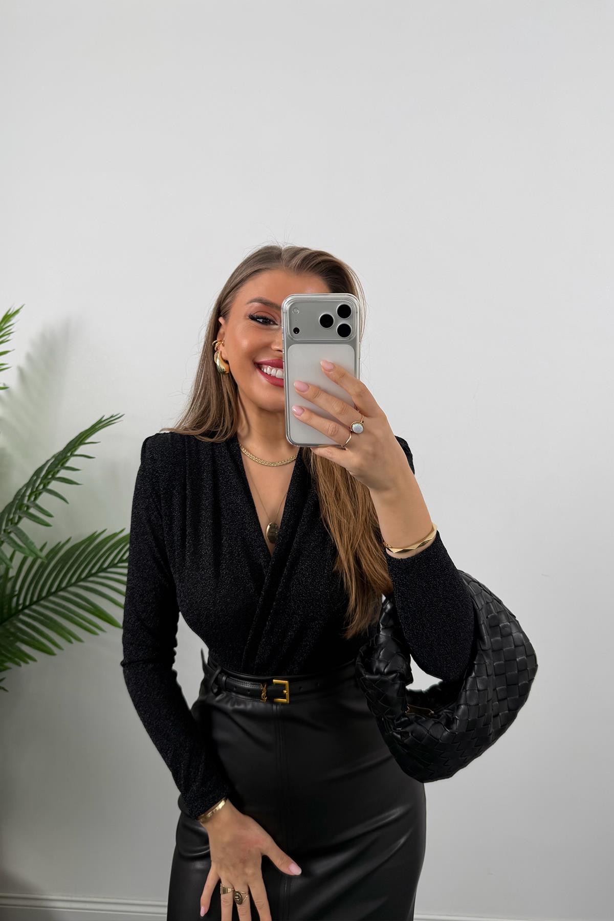 Likralı Vatkalı Işıltılı Boydsuit Siyah