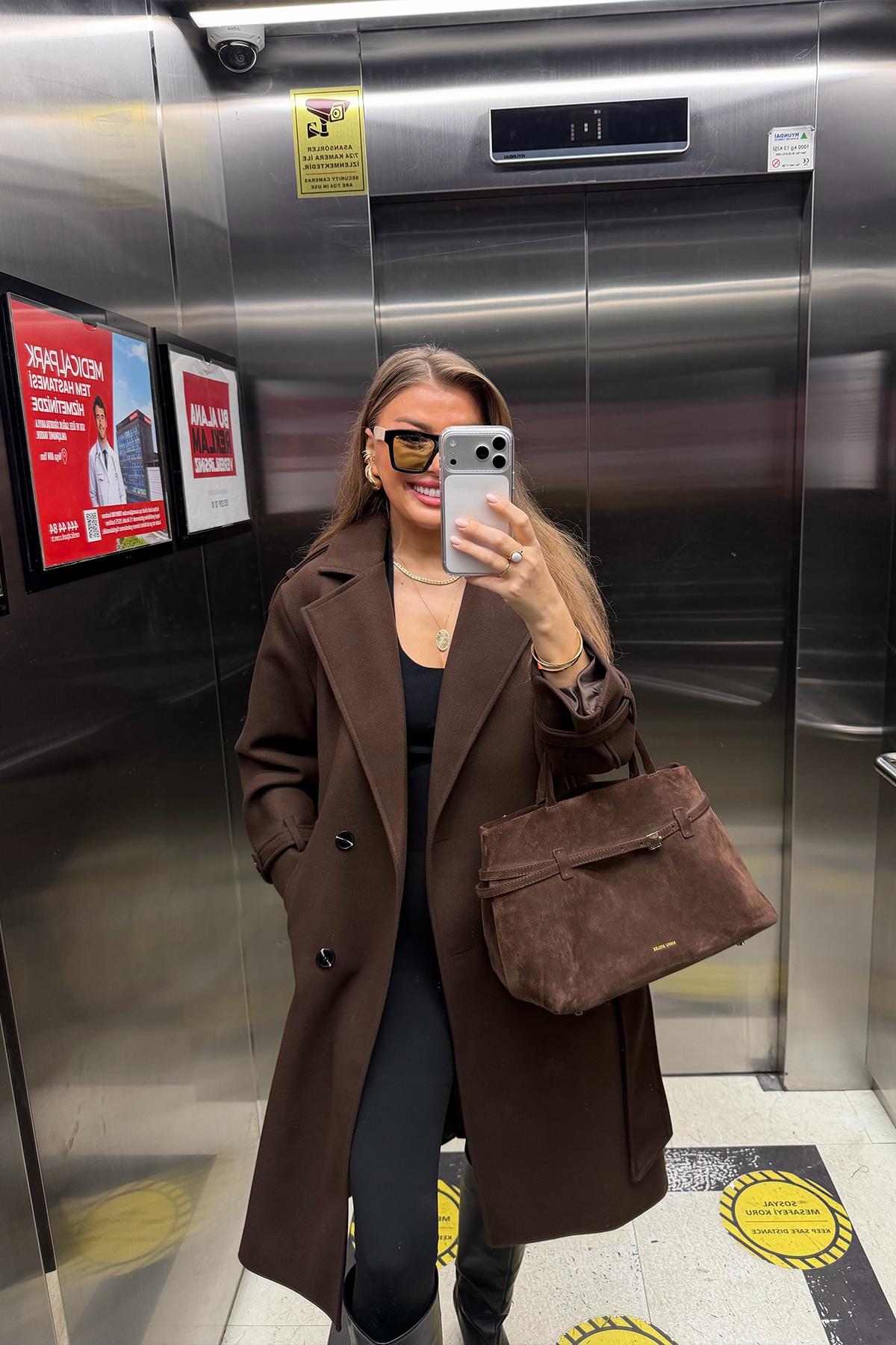 Lüx Kalite Apoletli Kuşaklı Kalın Kaşe Kaban Acı Kahve