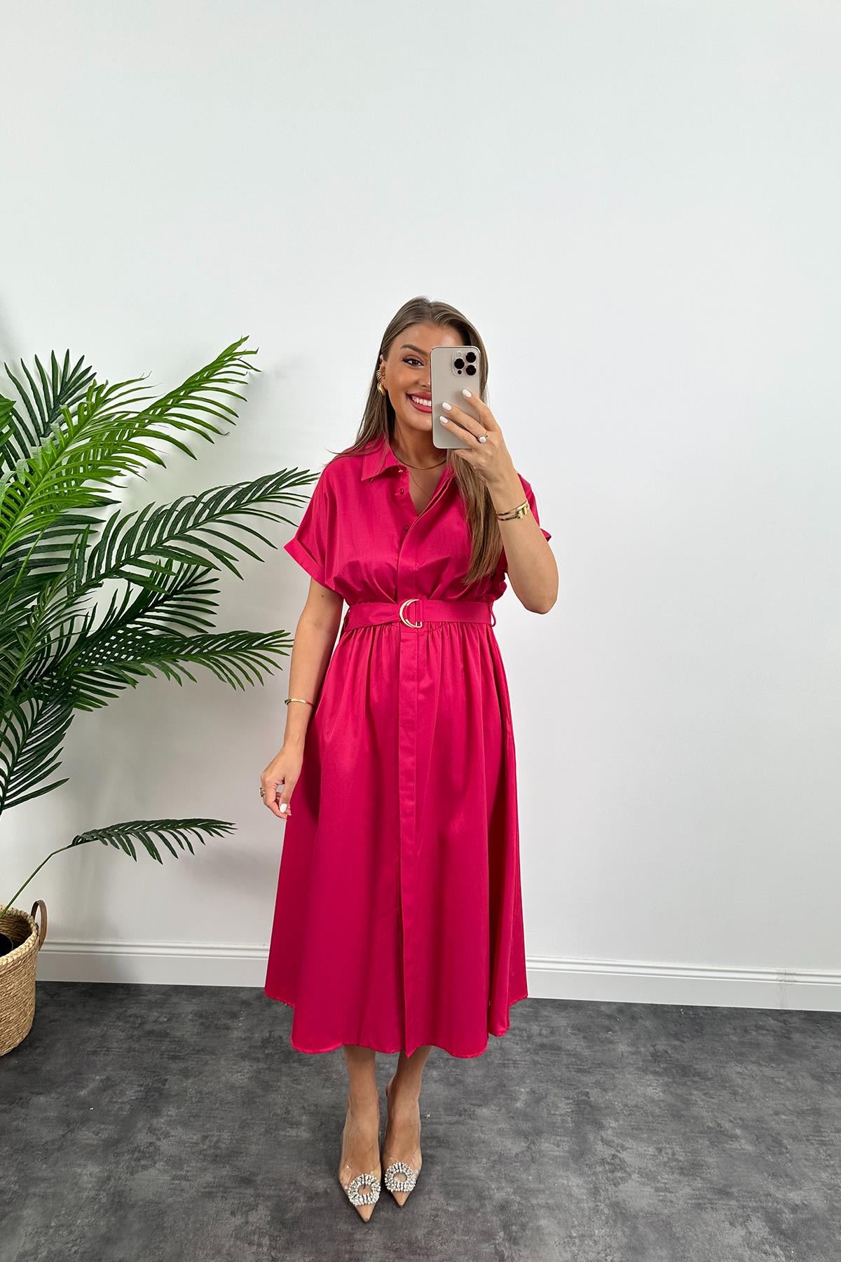 Lüx Kalite Marka Model Kemerli Midi Boy Kısa Kol Elbise Fuşya