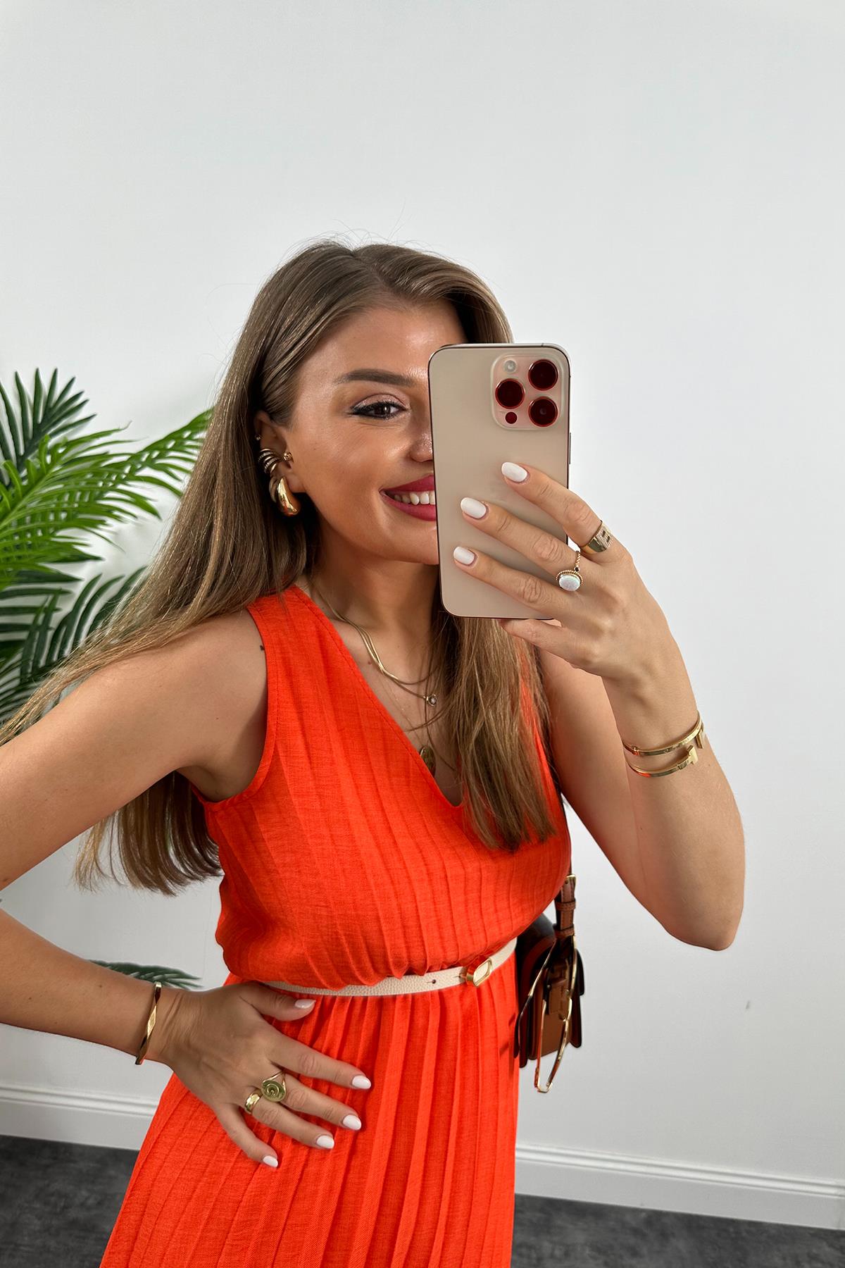 Lüx Kalite Pileli Kemerli Midi Boy Keten Elbise Oranj