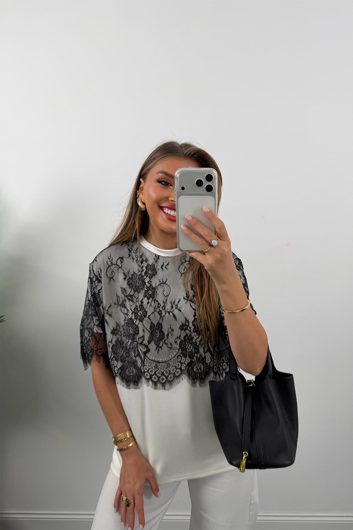 Marka Model Dantel Tasarım Tshirt