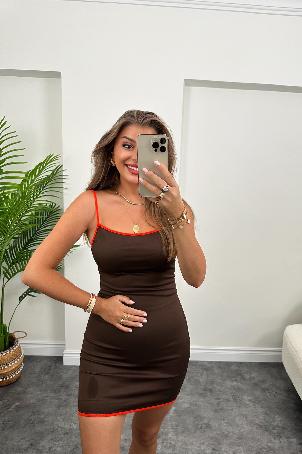 Marka Model Oranj Şeritli Kahve Basic Elbise