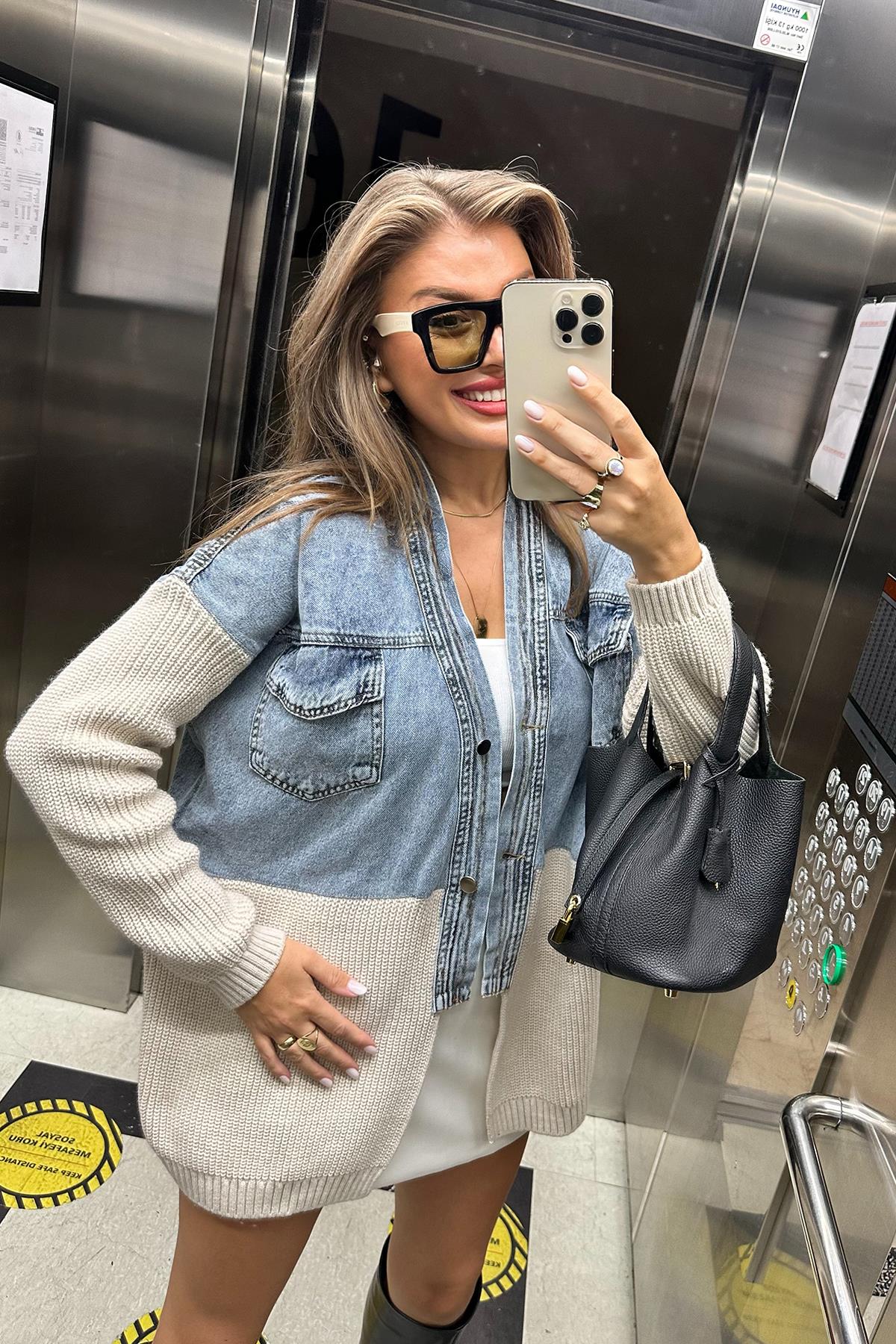 Marka Model  Üstü Mavi Jeanli Triko Mixli Tasarım Ceket  Taş