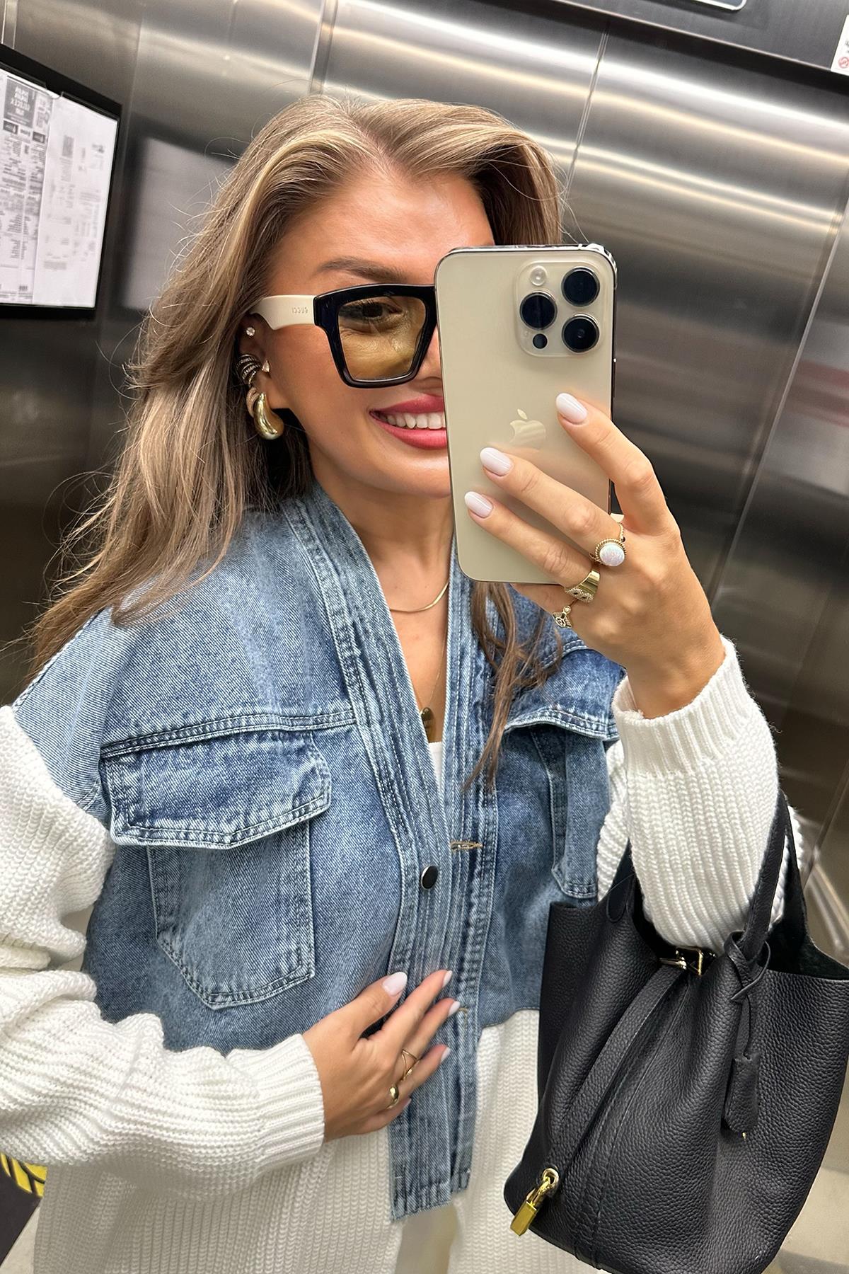 Marka Model  Üstü Mavi Jeanli Triko Mixli Tasarım Ceket Ekru