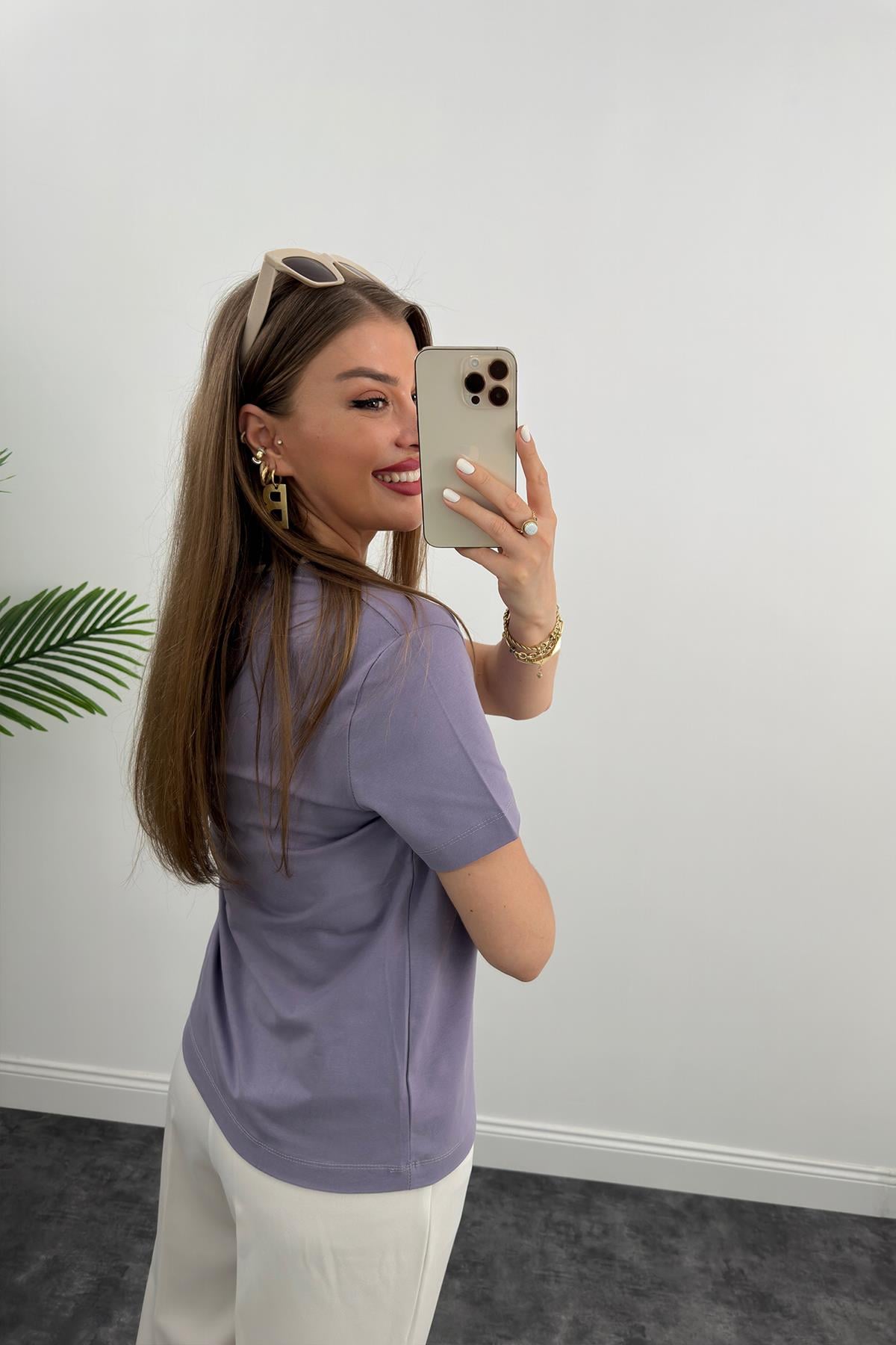 Massi Model Bisiklet Yaka Biyeli Detaylı Basic Tshirt Leylak