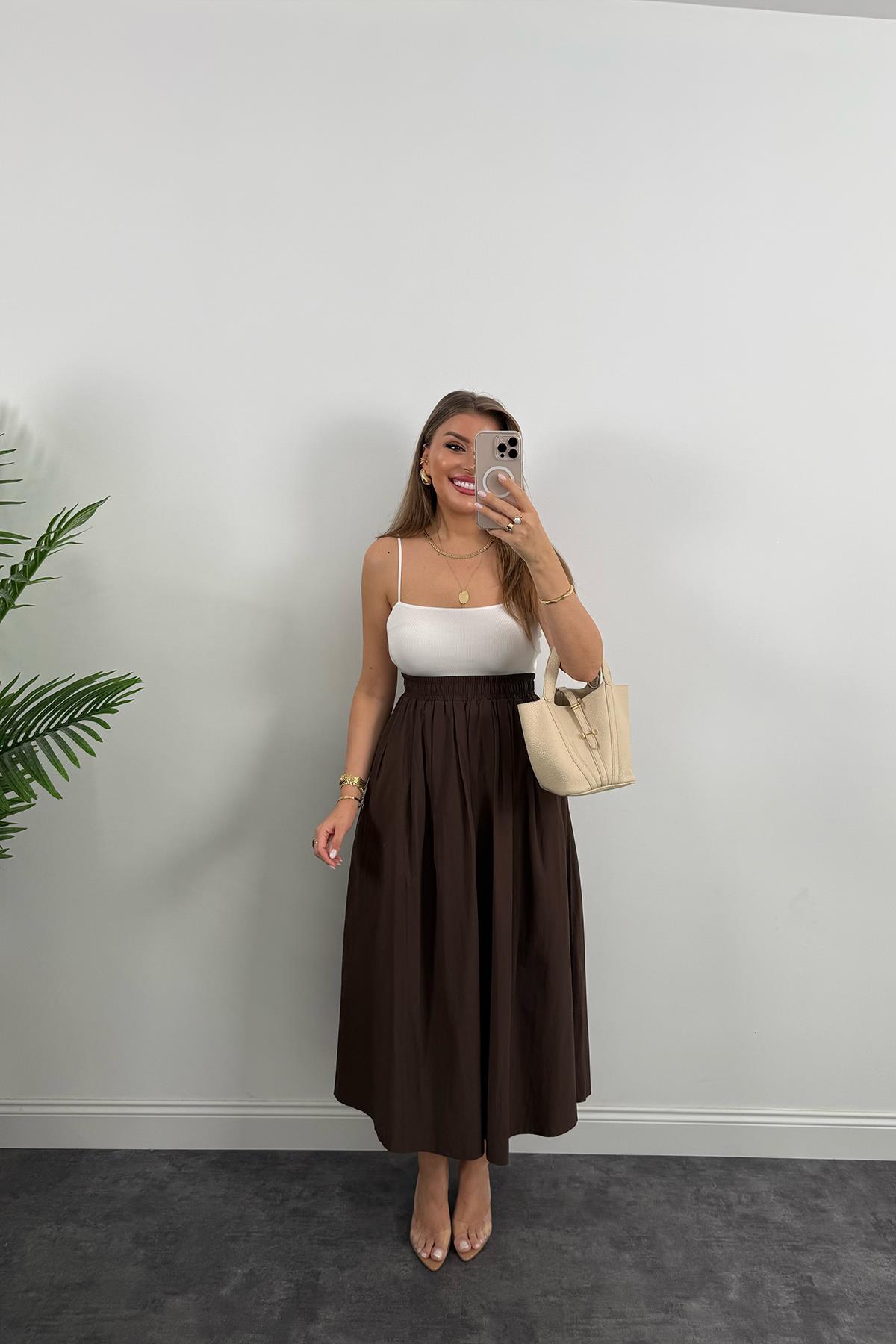 Maxi Boy Beli Kalın Lastikli Basic Kloş Poplin Etek Kahverengi