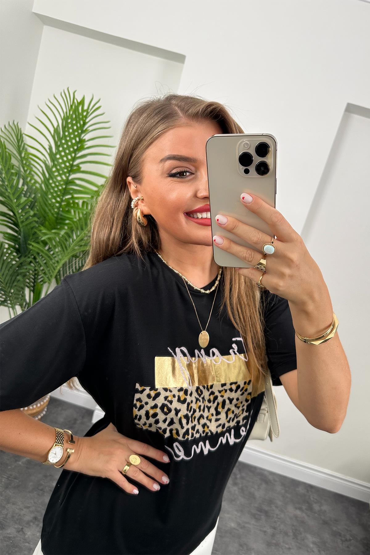 Önü Gold Leoparlı Strong Tam Pamuklu Tshirt Siyah