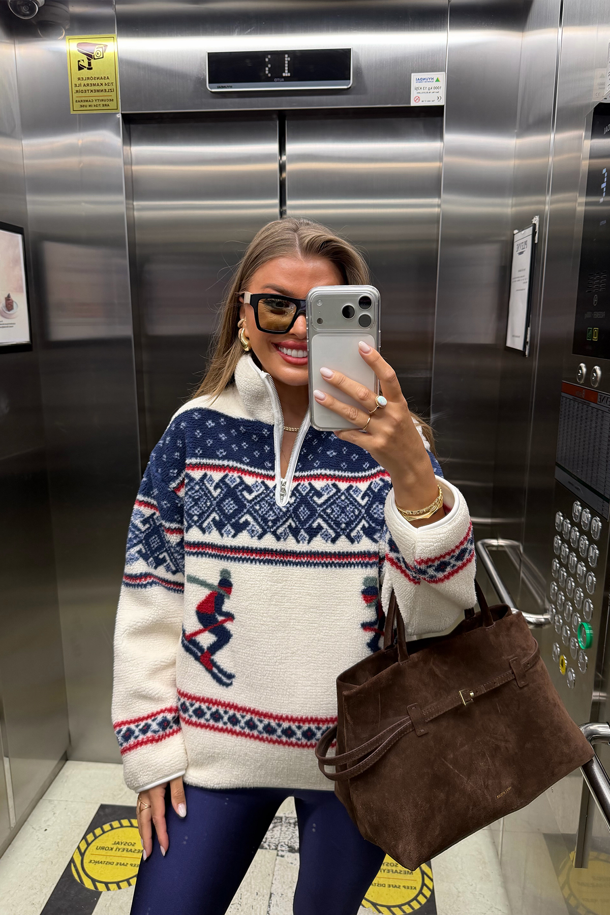 Oysh Model Lacivert Desenli Kayakçı Polar Sweat