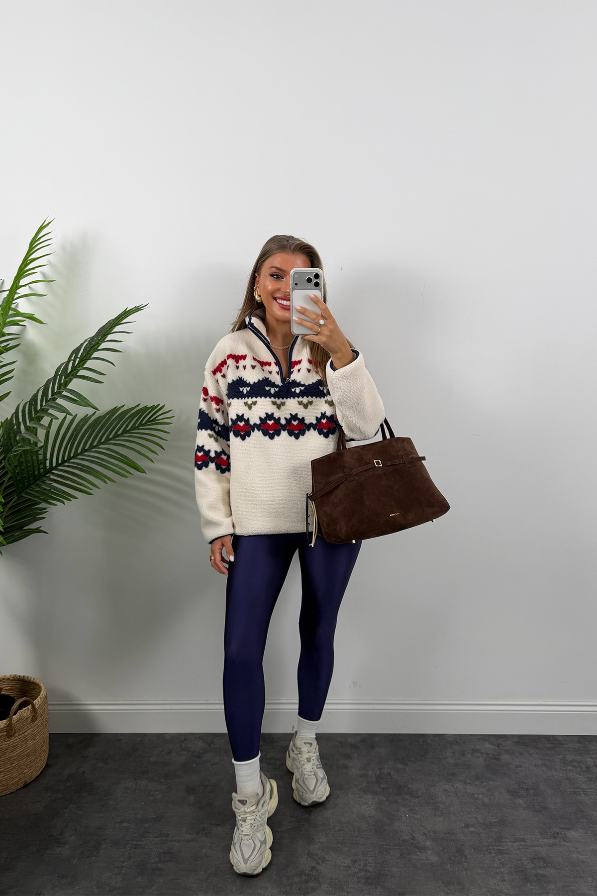 Oysh Model Lacivert Retro Desenli Polar Sweat